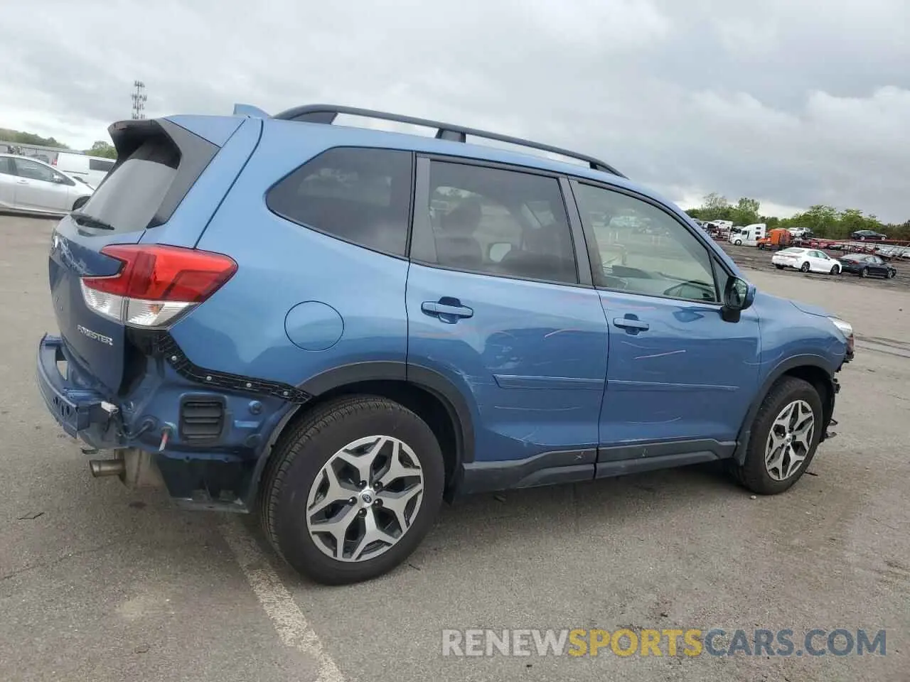 3 Photograph of a damaged car JF2SKAFC7MH419059 SUBARU FORESTER 2021