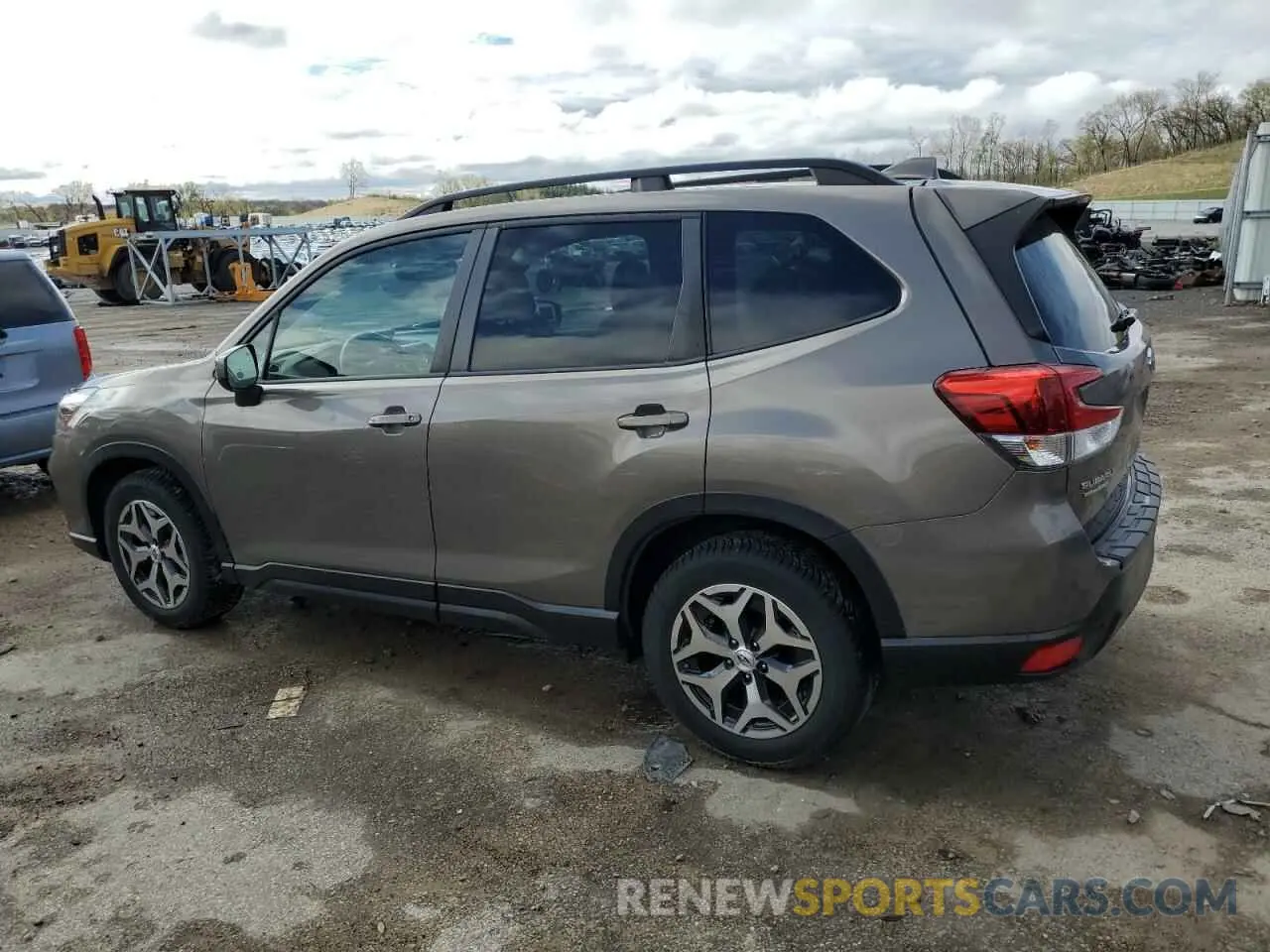 2 Photograph of a damaged car JF2SKAFCXMH435482 SUBARU FORESTER 2021