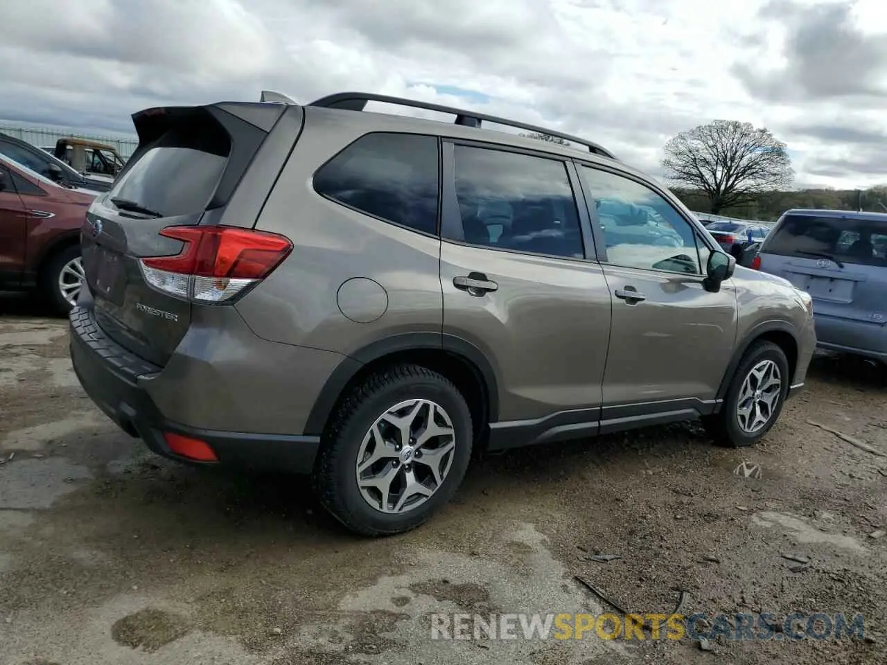3 Photograph of a damaged car JF2SKAFCXMH435482 SUBARU FORESTER 2021