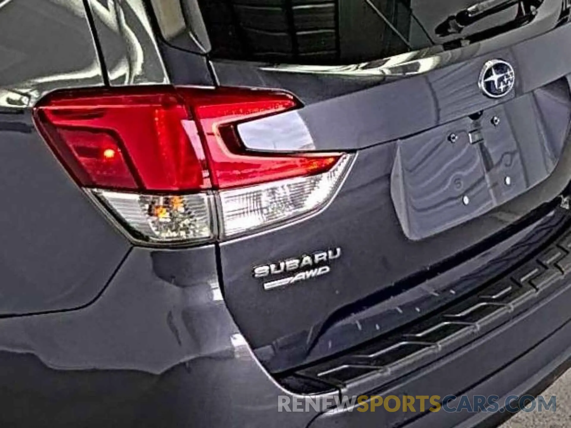 24 Photograph of a damaged car JF2SKAJC4MH588995 SUBARU FORESTER 2021