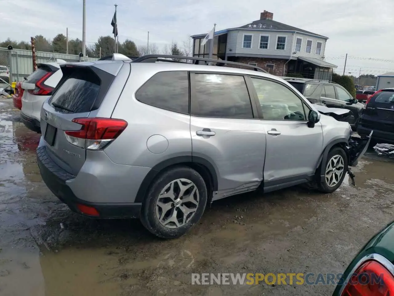 3 Photograph of a damaged car JF2SKAJC6MH451959 SUBARU FORESTER 2021