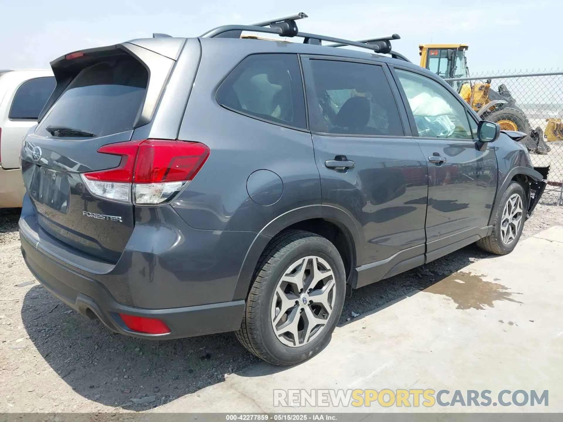 4 Photograph of a damaged car JF2SKAJC6MH458989 SUBARU FORESTER 2021