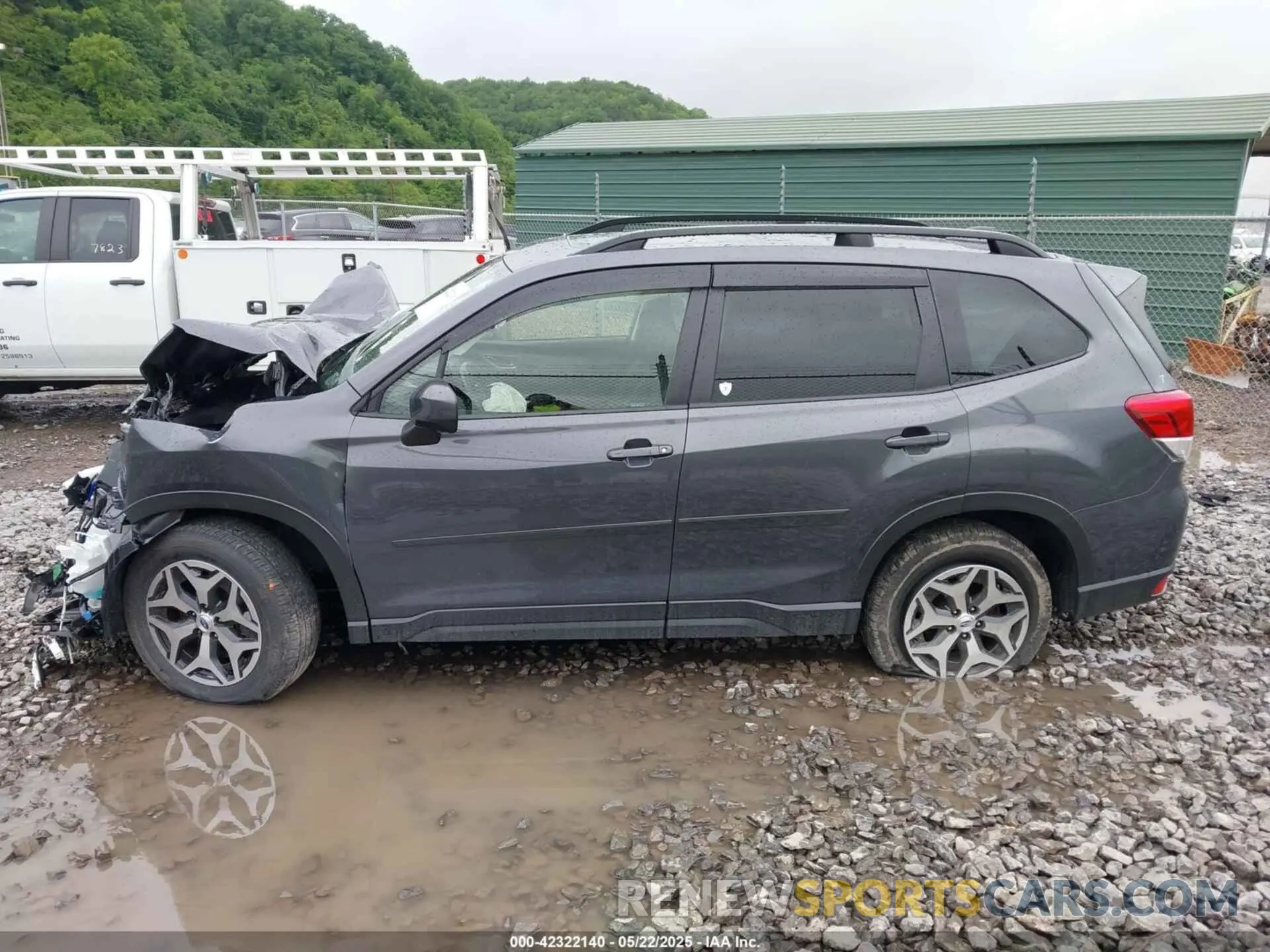 14 Photograph of a damaged car JF2SKAJC6MH561359 SUBARU FORESTER 2021