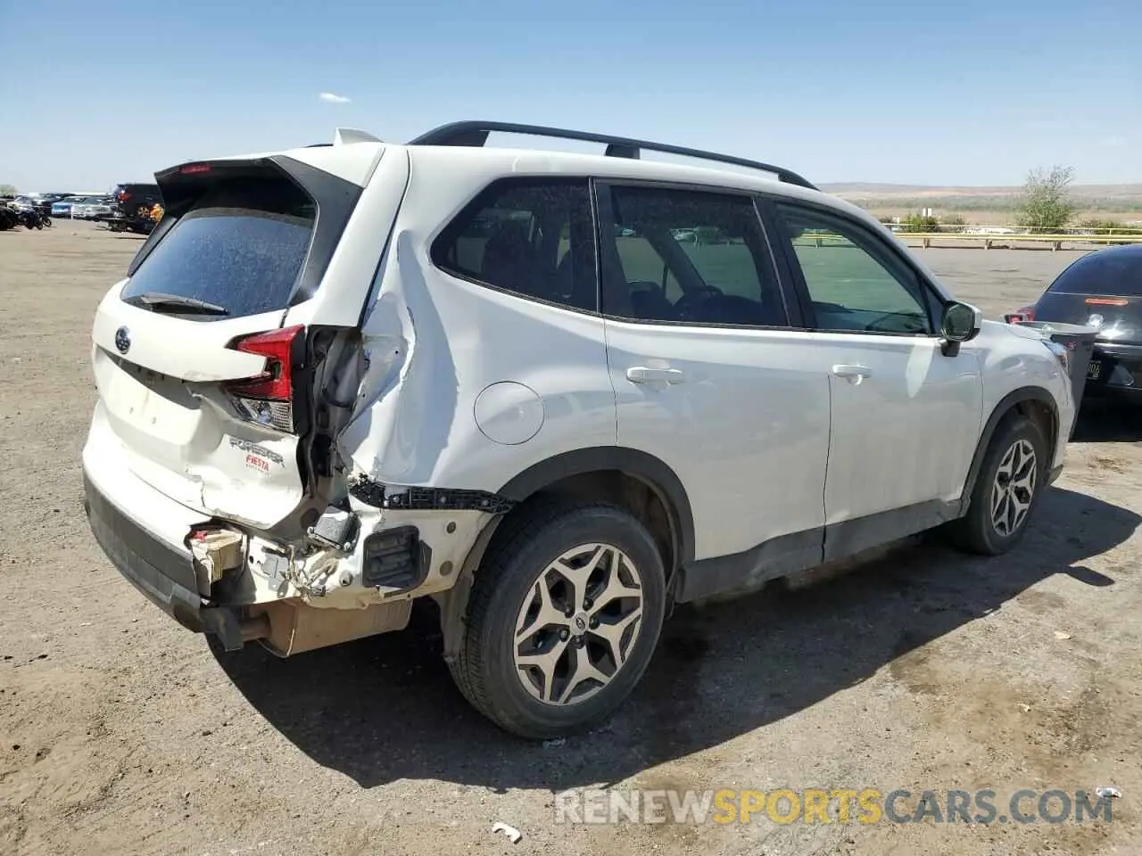 3 Photograph of a damaged car JF2SKAJC7MH400261 SUBARU FORESTER 2021