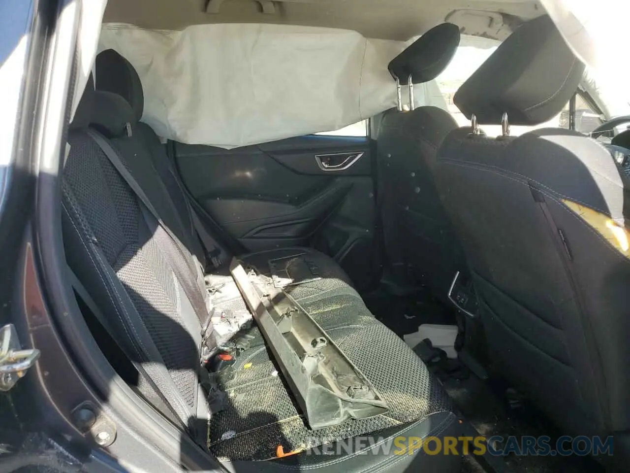 10 Photograph of a damaged car JF2SKAJC8MH417084 SUBARU FORESTER 2021