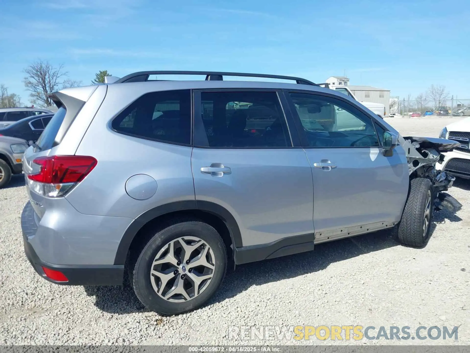 14 Photograph of a damaged car JF2SKAJC8MH522840 SUBARU FORESTER 2021
