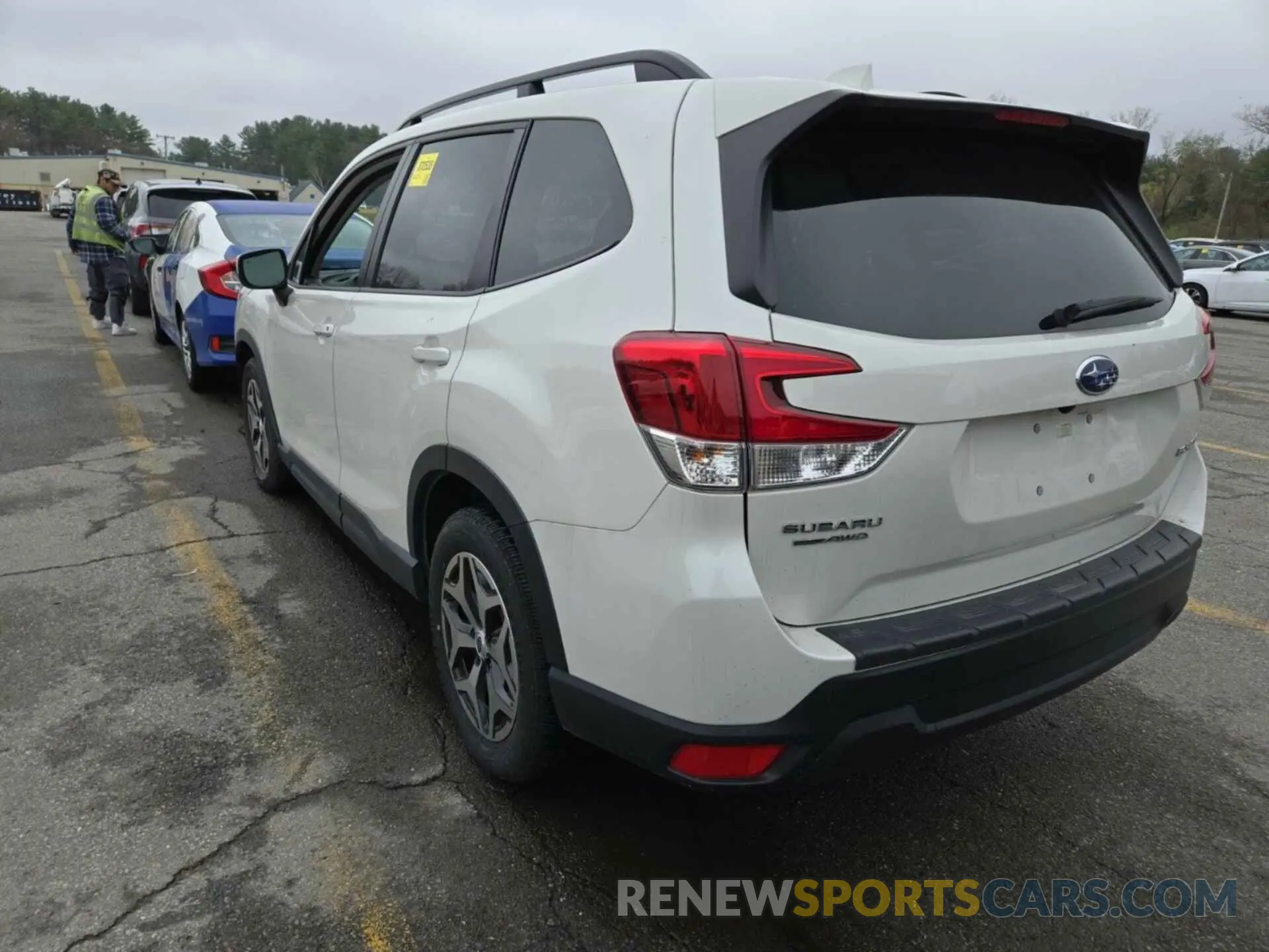 35 Photograph of a damaged car JF2SKAJC8MH589339 SUBARU FORESTER 2021