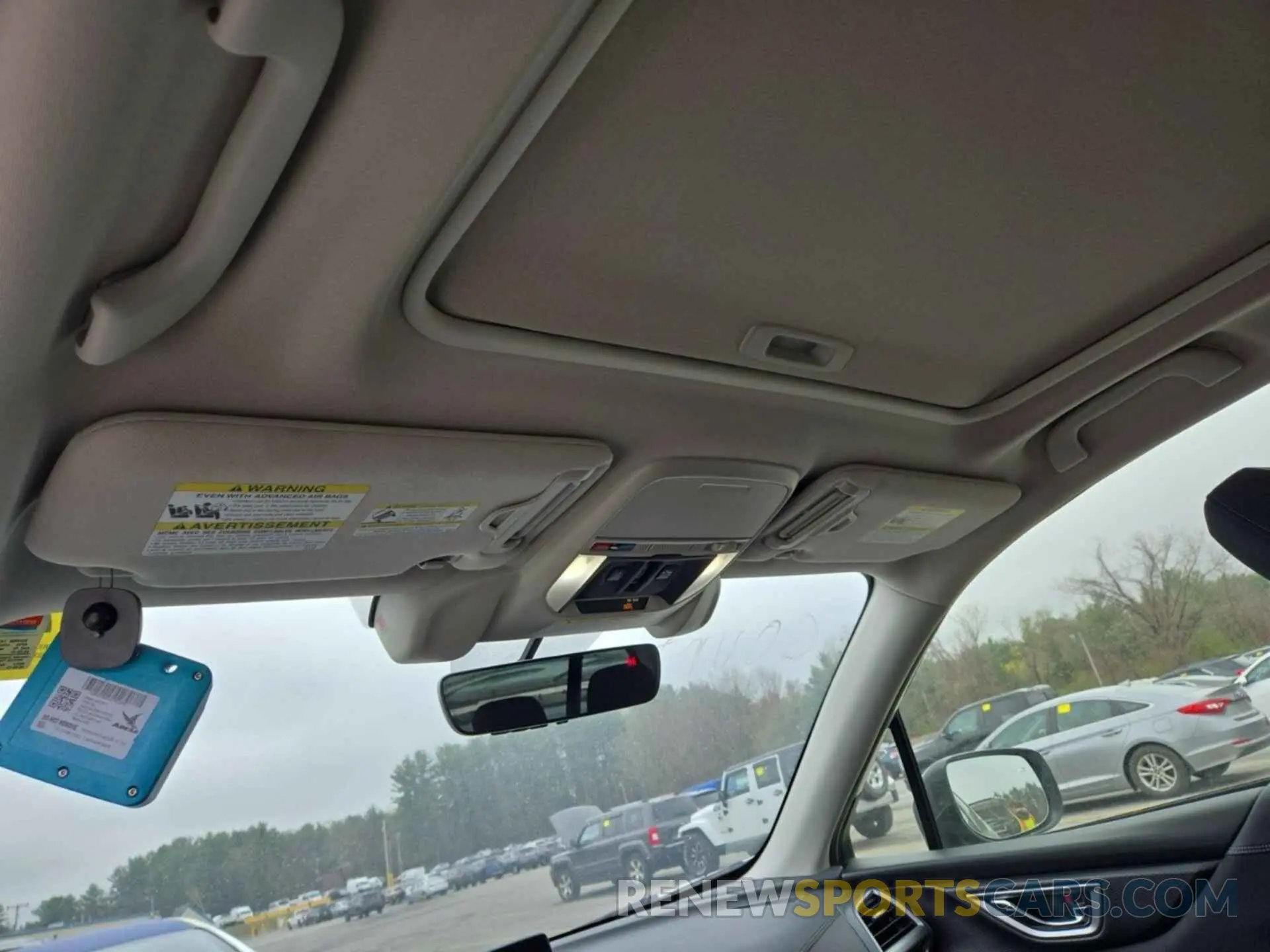 37 Photograph of a damaged car JF2SKAJC8MH589339 SUBARU FORESTER 2021