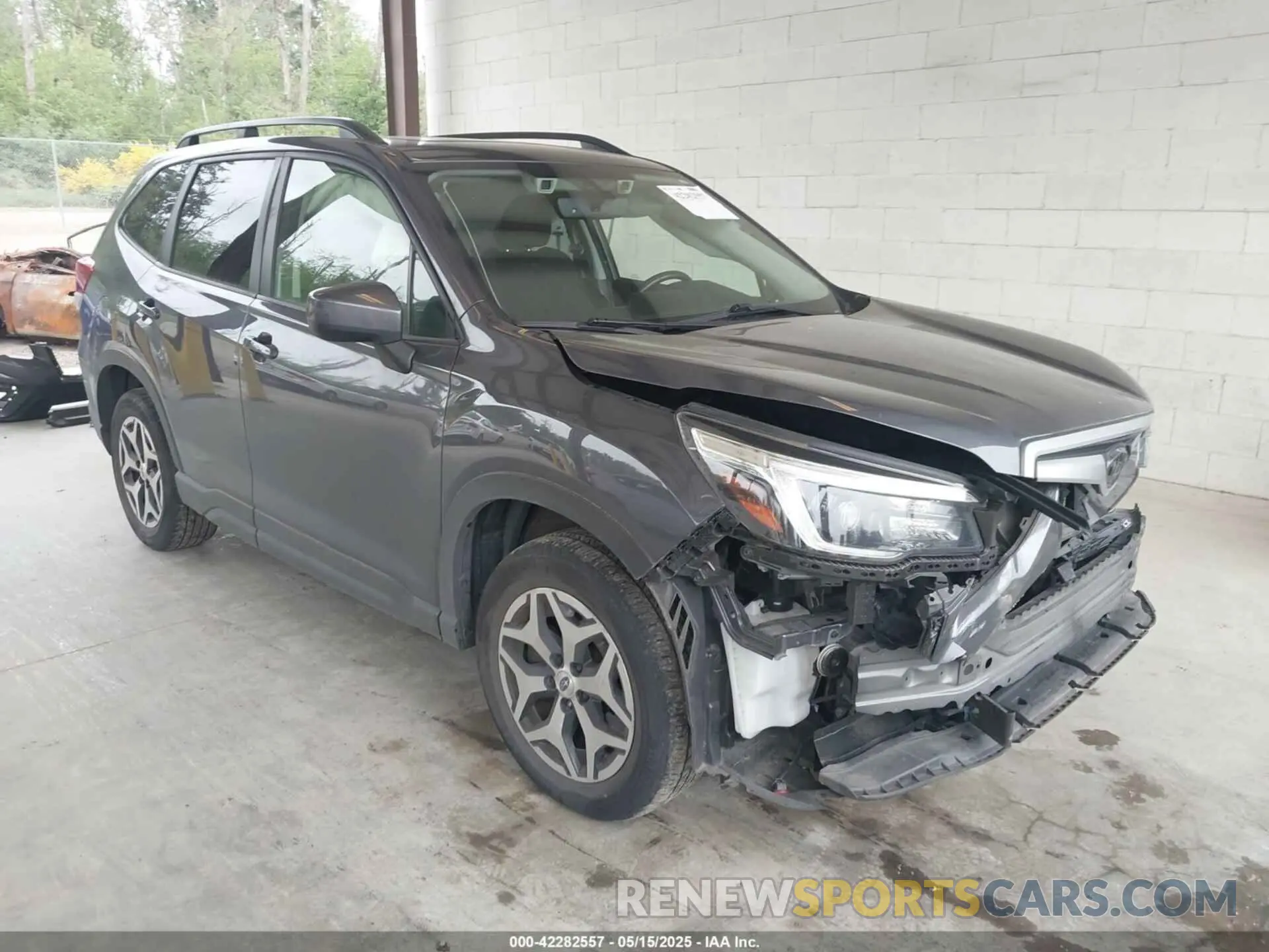 1 Photograph of a damaged car JF2SKAJC9MH477326 SUBARU FORESTER 2021