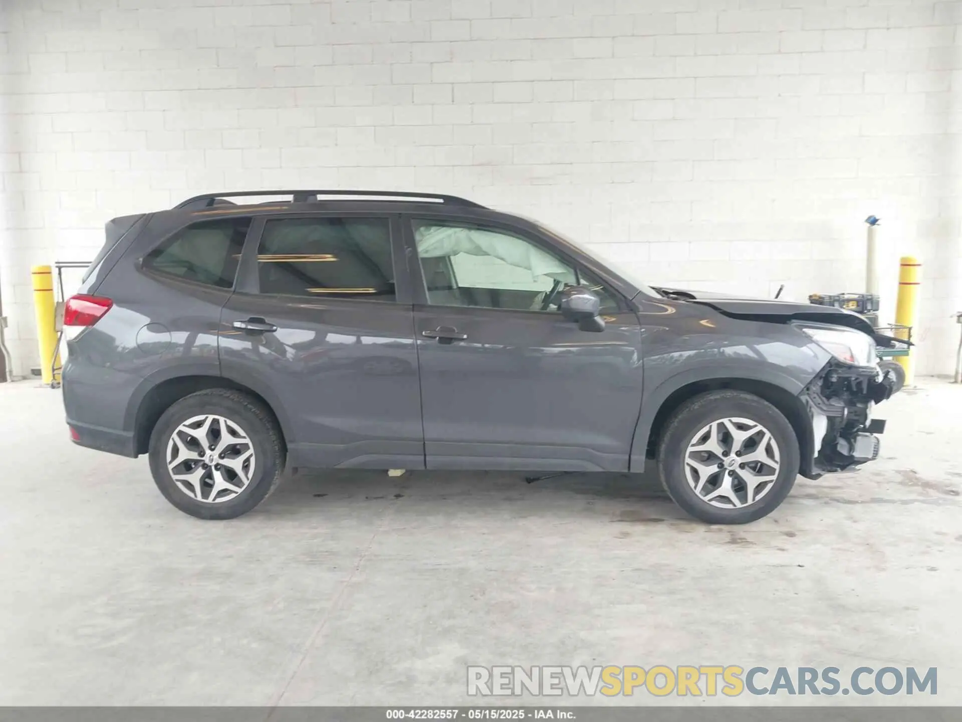 14 Photograph of a damaged car JF2SKAJC9MH477326 SUBARU FORESTER 2021