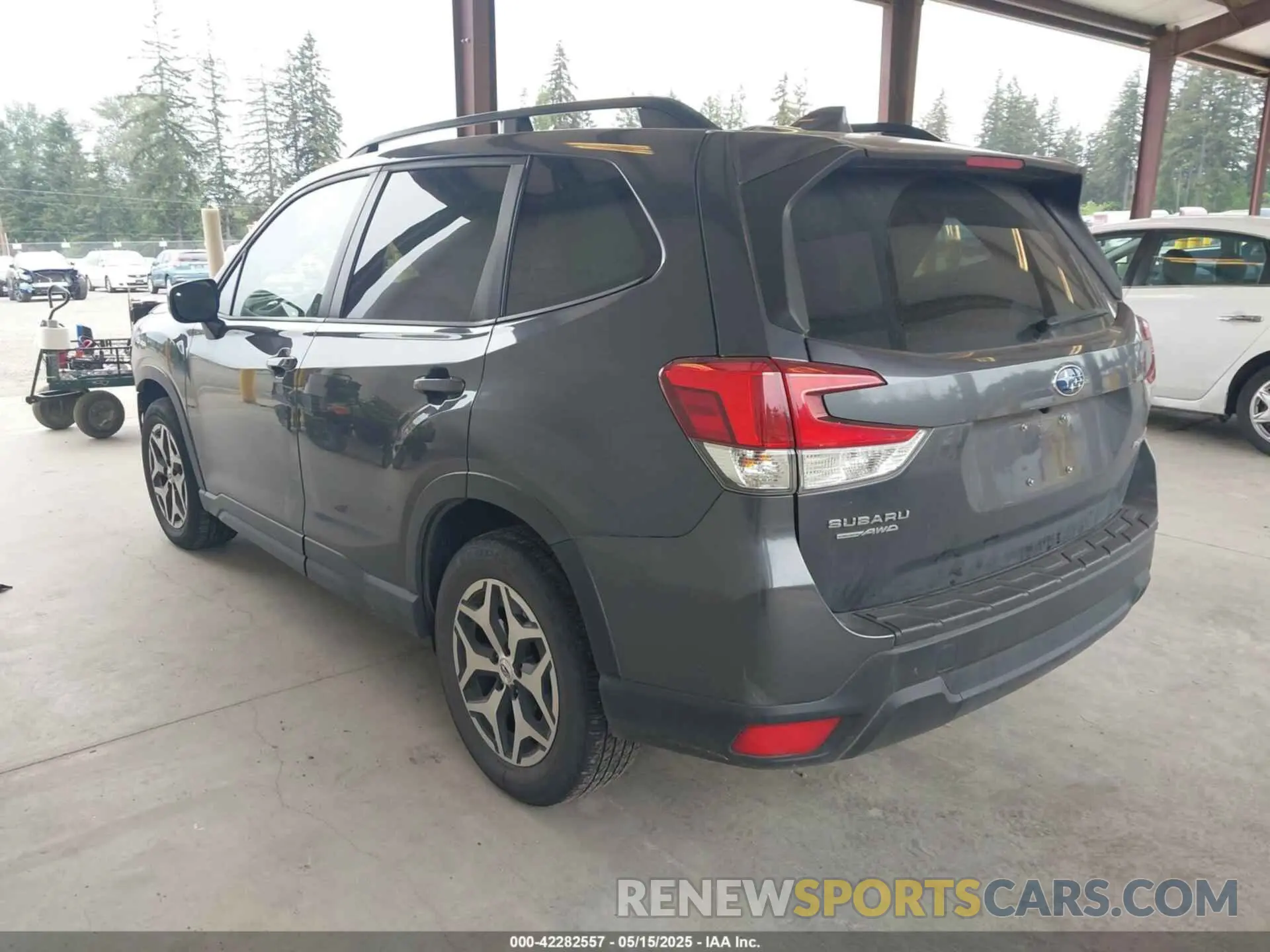 3 Photograph of a damaged car JF2SKAJC9MH477326 SUBARU FORESTER 2021