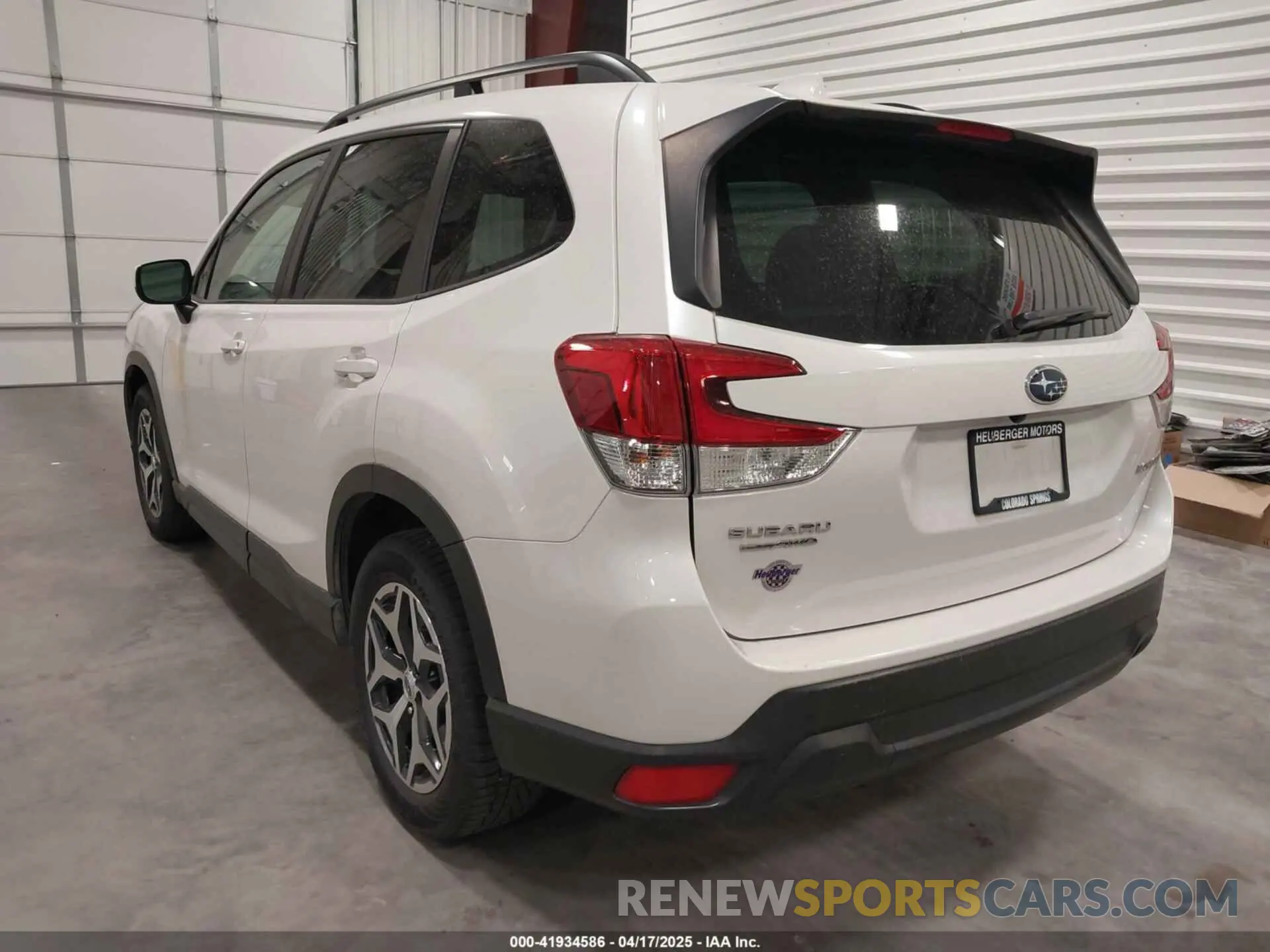 3 Photograph of a damaged car JF2SKAJCXMH462110 SUBARU FORESTER 2021
