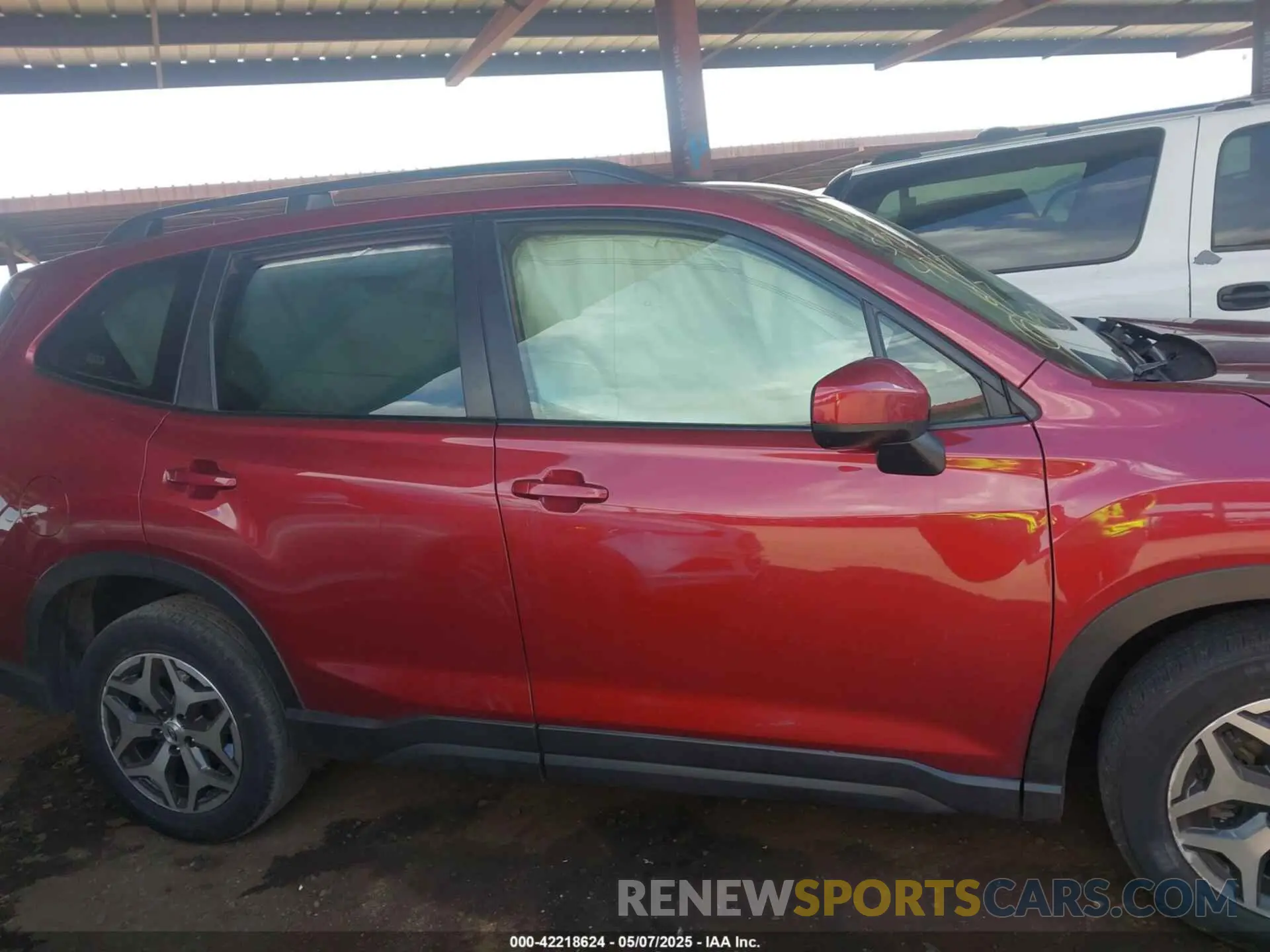 13 Photograph of a damaged car JF2SKAJCXMH467081 SUBARU FORESTER 2021