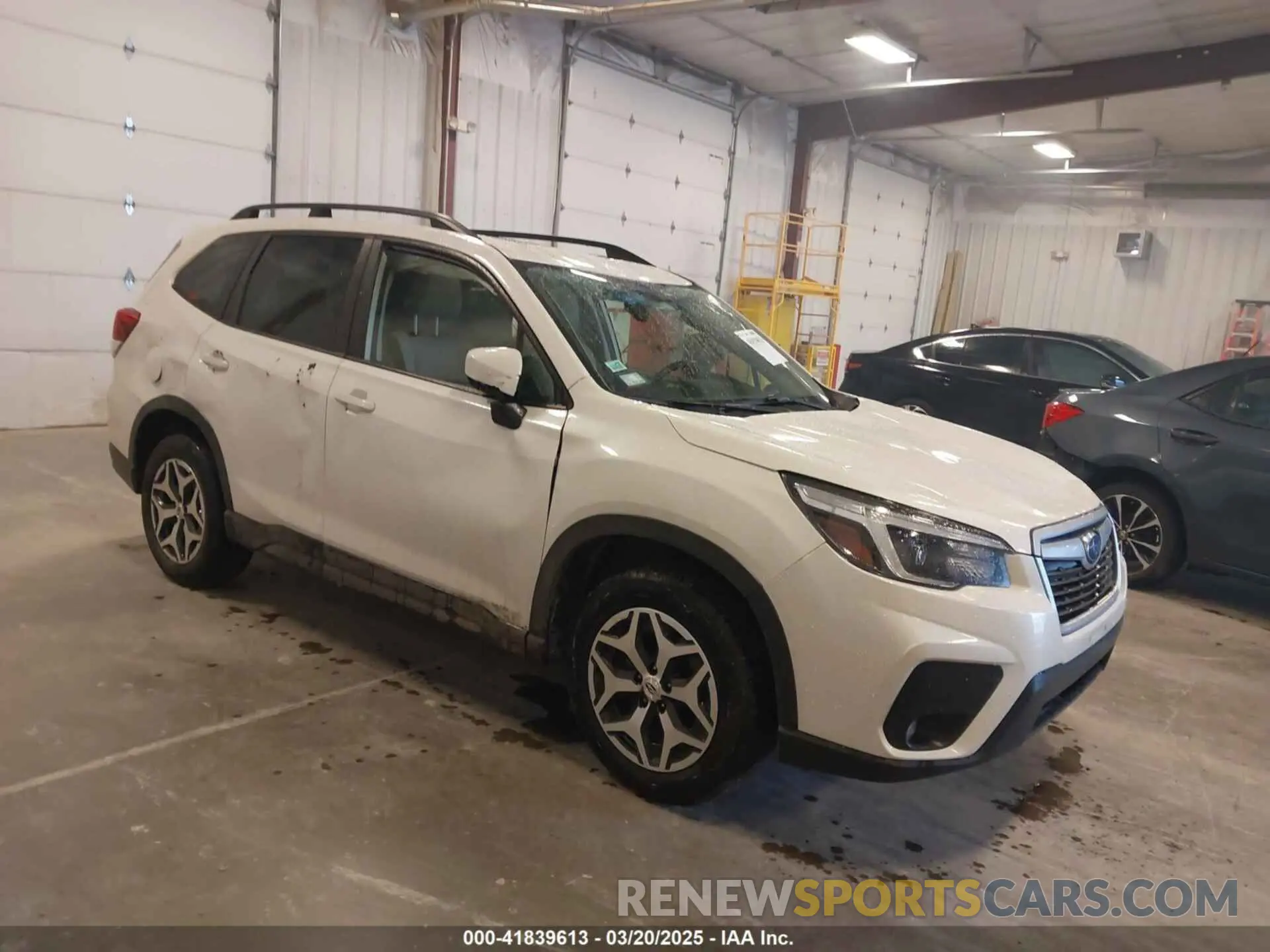 1 Photograph of a damaged car JF2SKAJCXMH496788 SUBARU FORESTER 2021