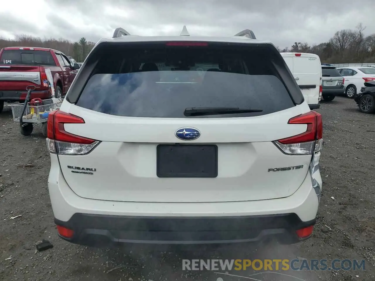 6 Photograph of a damaged car JF2SKAJCXMH531085 SUBARU FORESTER 2021
