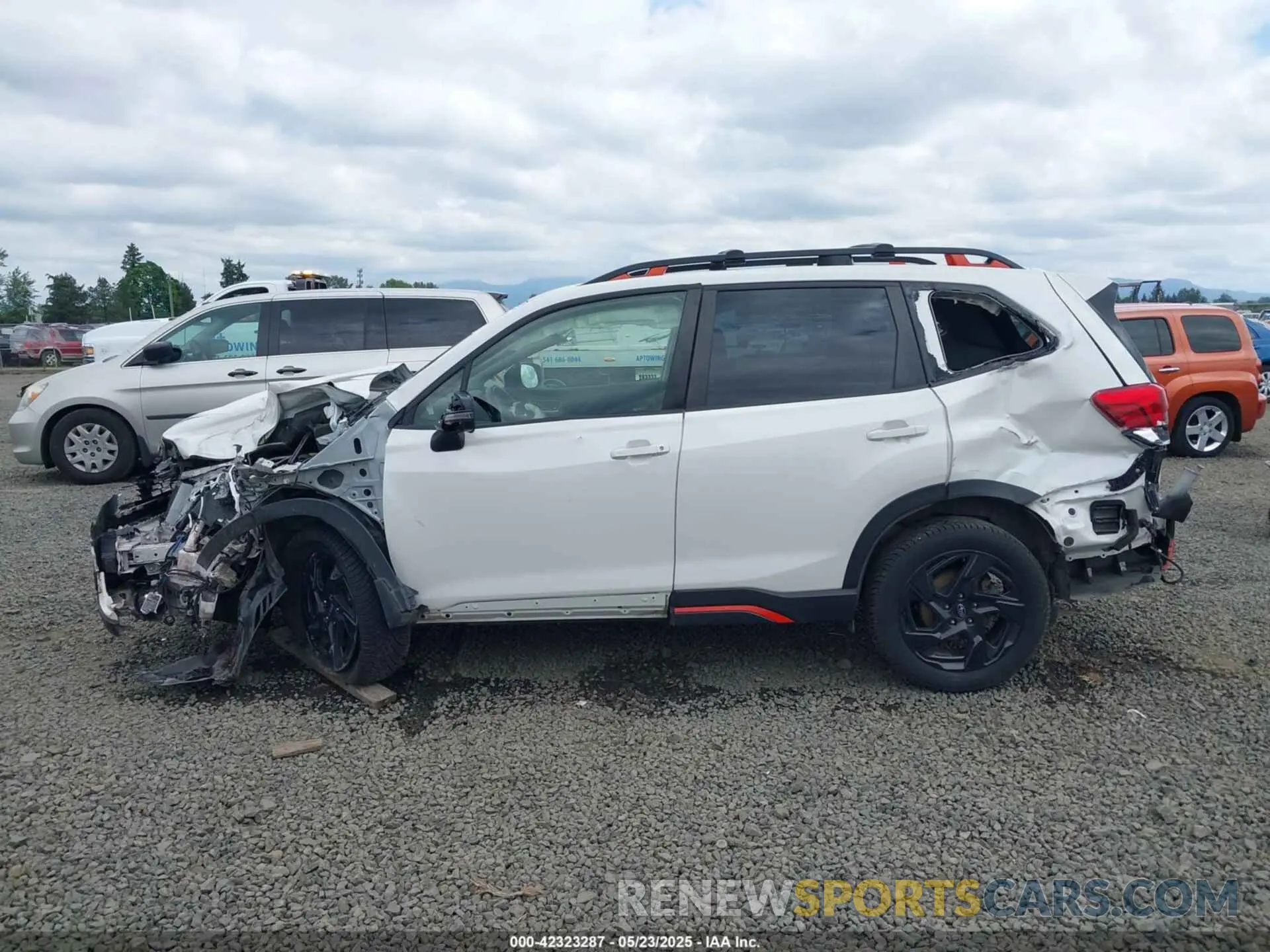 14 Photograph of a damaged car JF2SKARC0MH506247 SUBARU FORESTER 2021