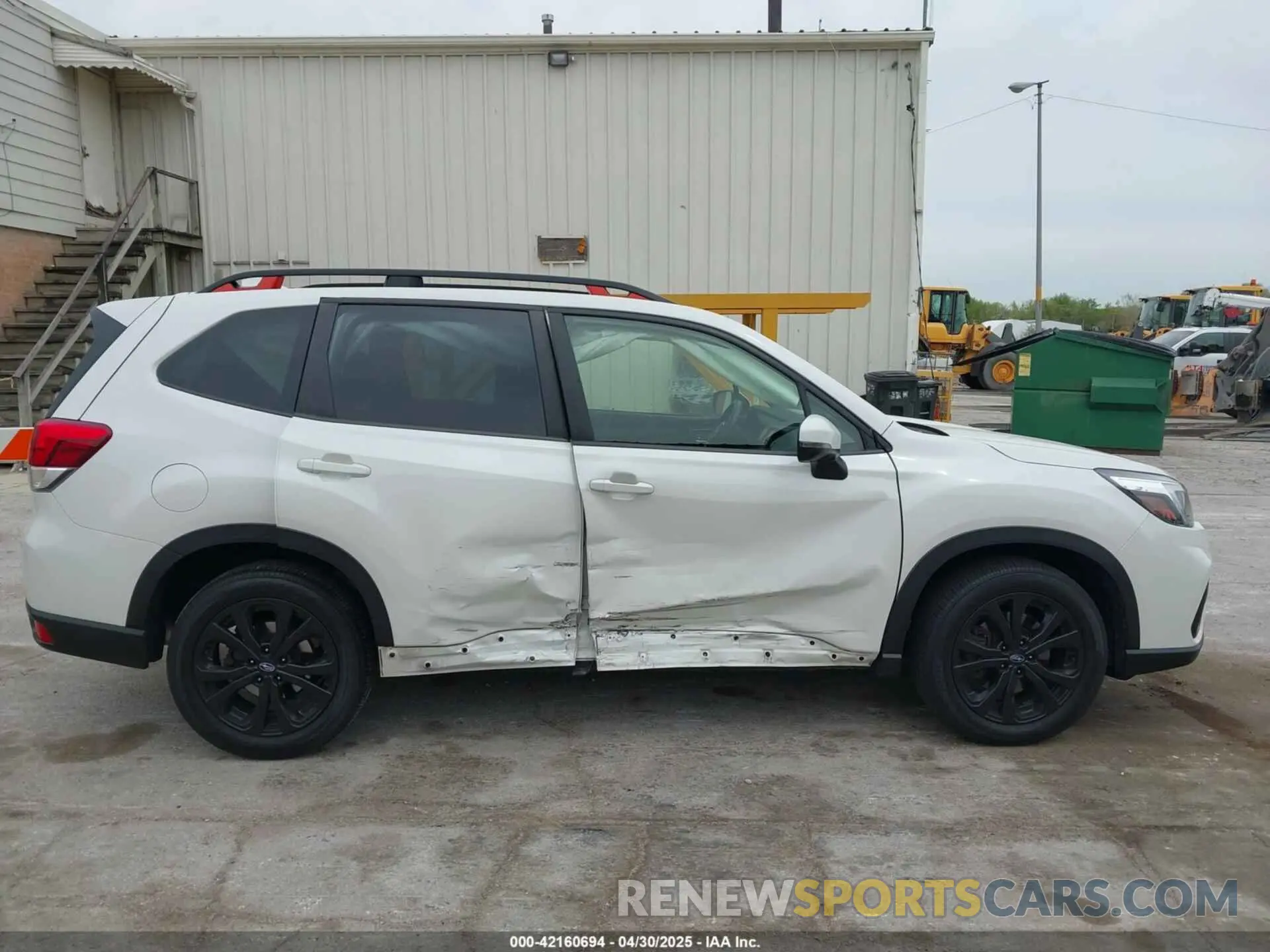14 Photograph of a damaged car JF2SKARC0MH553004 SUBARU FORESTER 2021