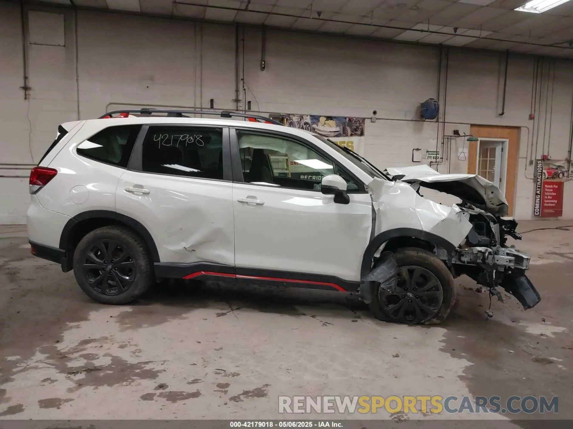 14 Photograph of a damaged car JF2SKARC1MH457589 SUBARU FORESTER 2021