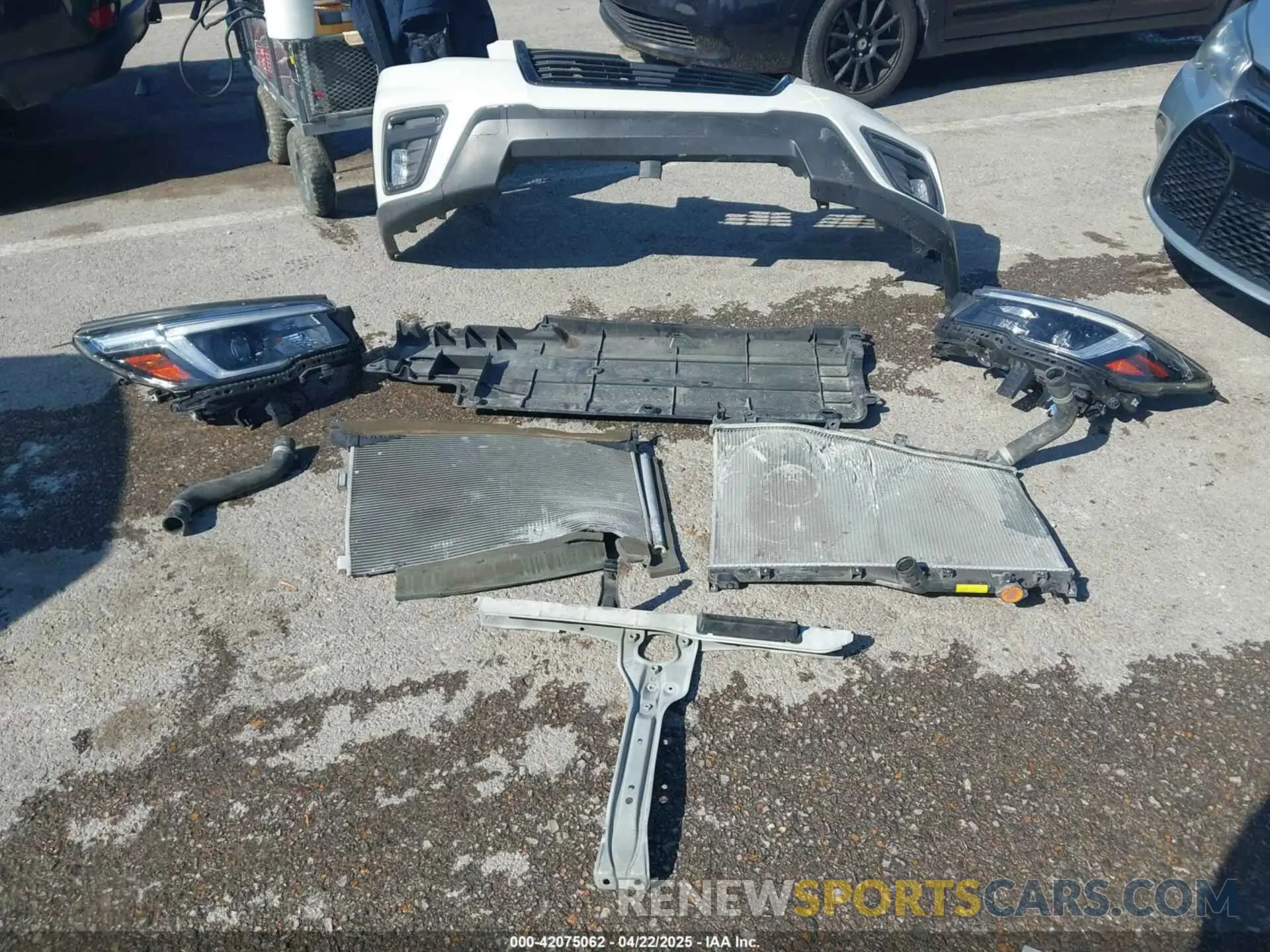 12 Photograph of a damaged car JF2SKARC3MH466651 SUBARU FORESTER 2021