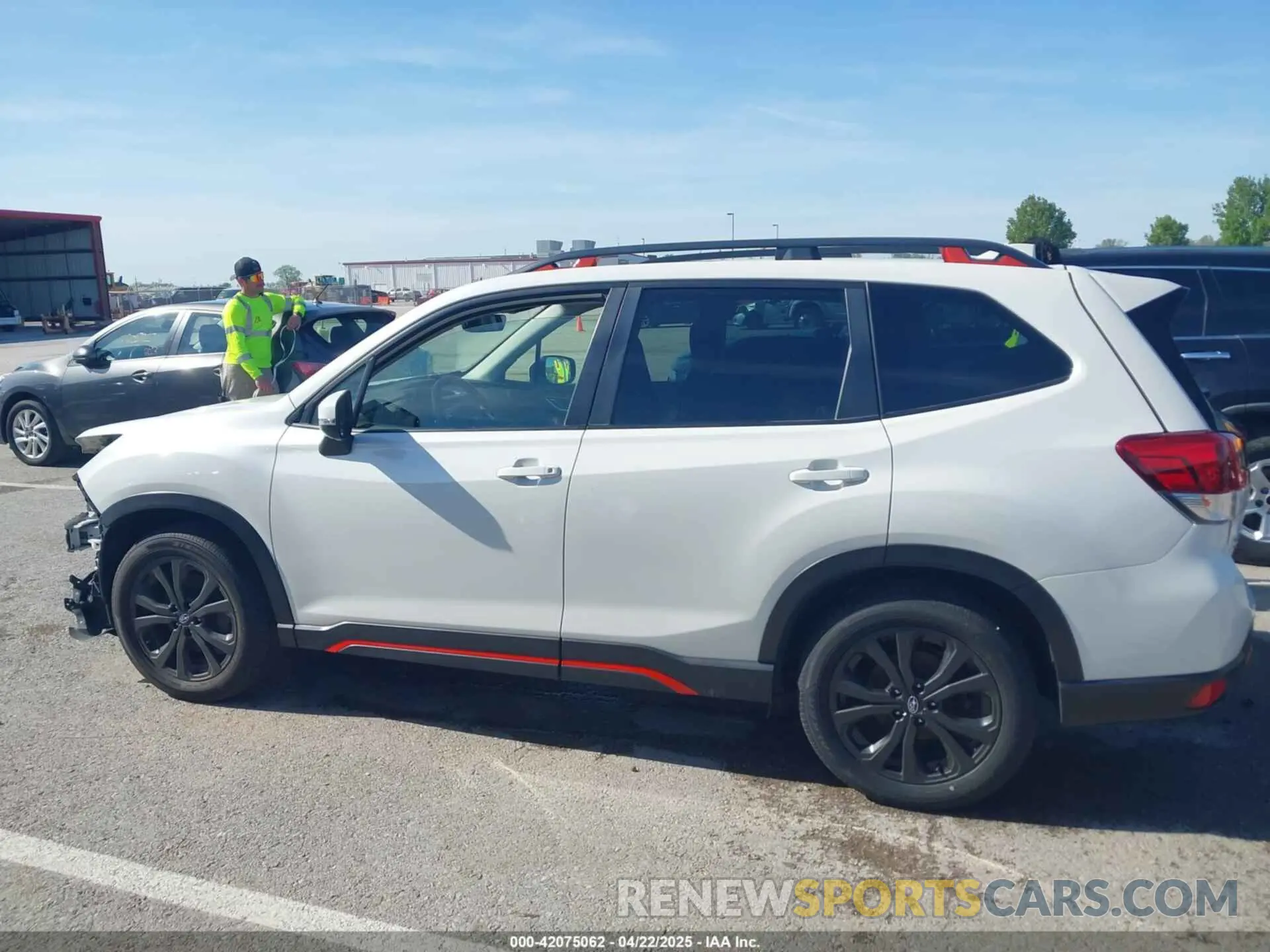 15 Photograph of a damaged car JF2SKARC3MH466651 SUBARU FORESTER 2021