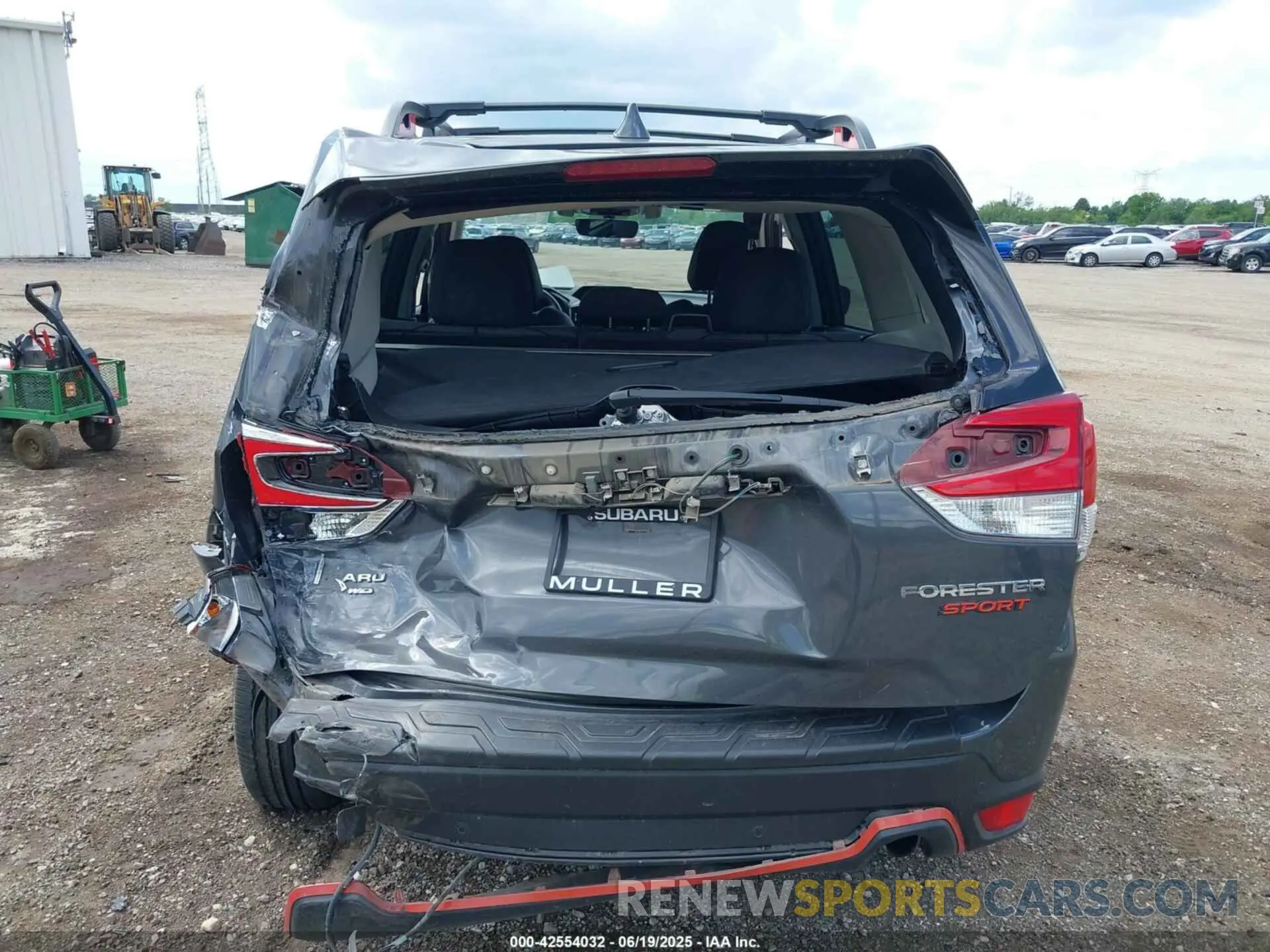 16 Photograph of a damaged car JF2SKARC3MH516870 SUBARU FORESTER 2021