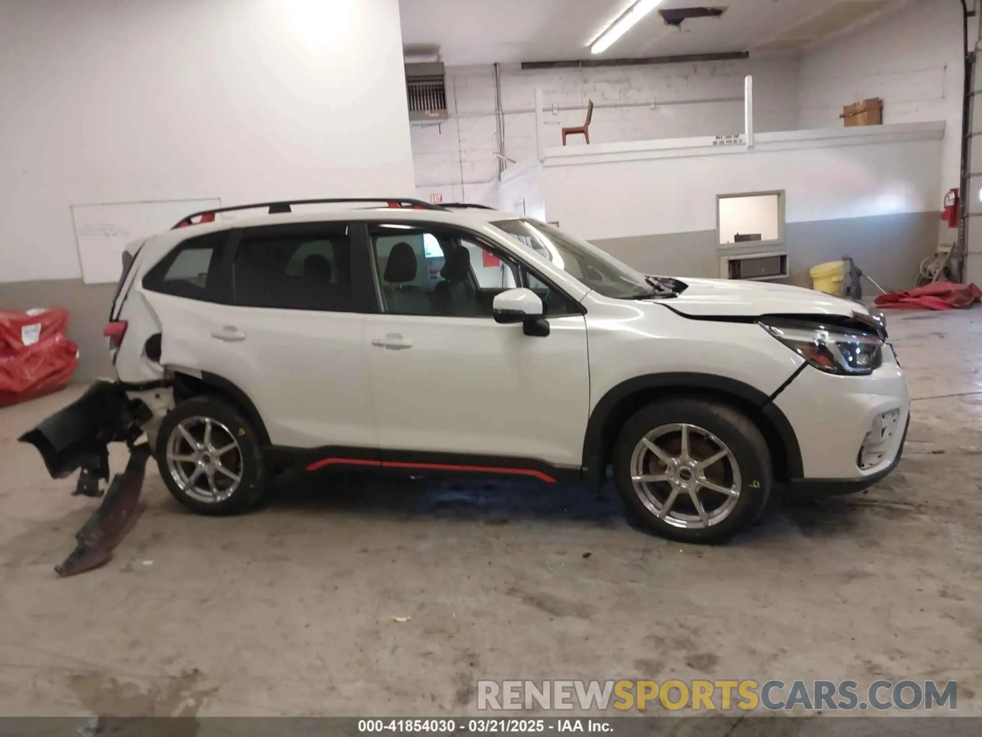 14 Photograph of a damaged car JF2SKARC5MH486657 SUBARU FORESTER 2021