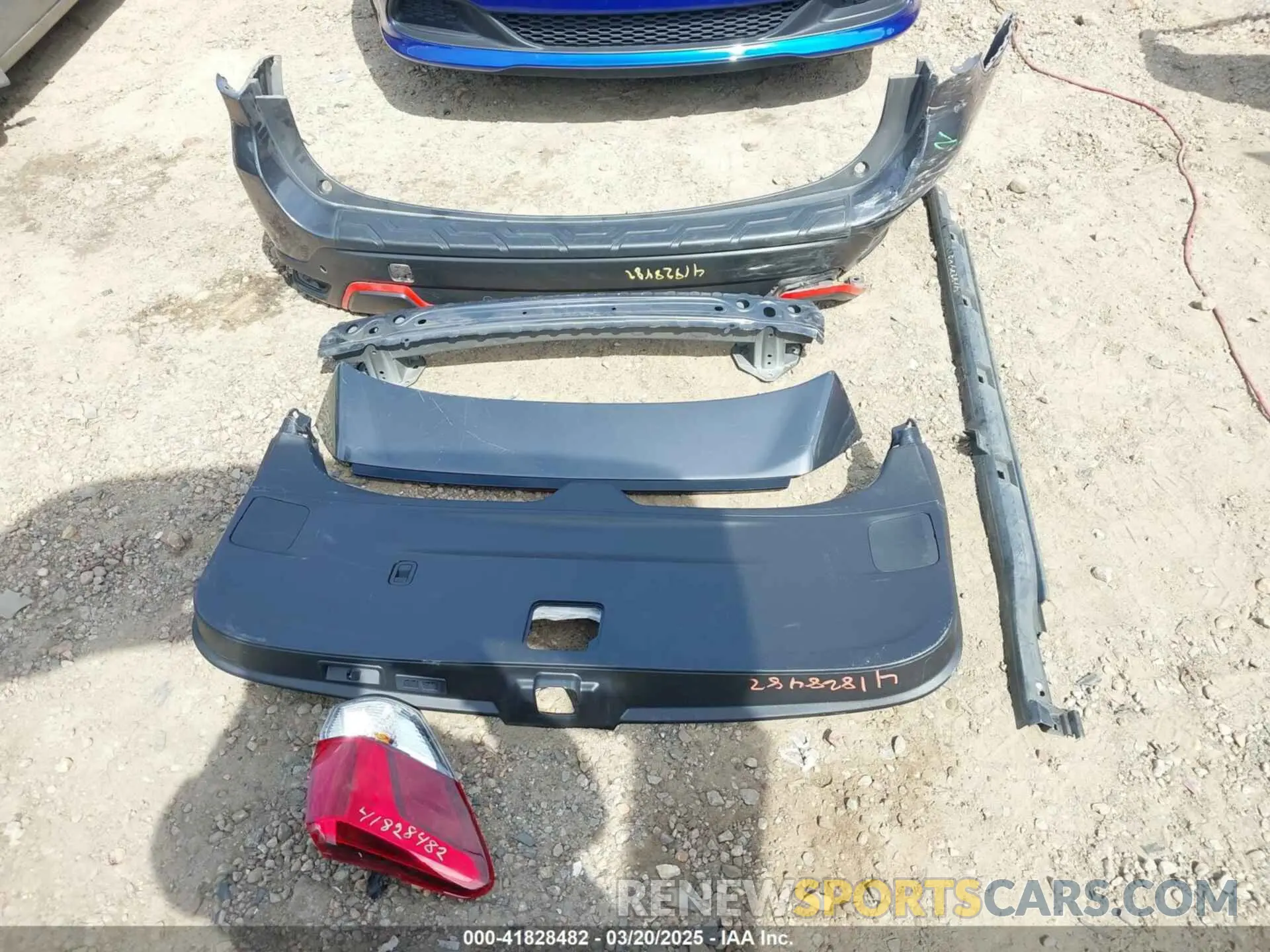12 Photograph of a damaged car JF2SKARC5MH490062 SUBARU FORESTER 2021