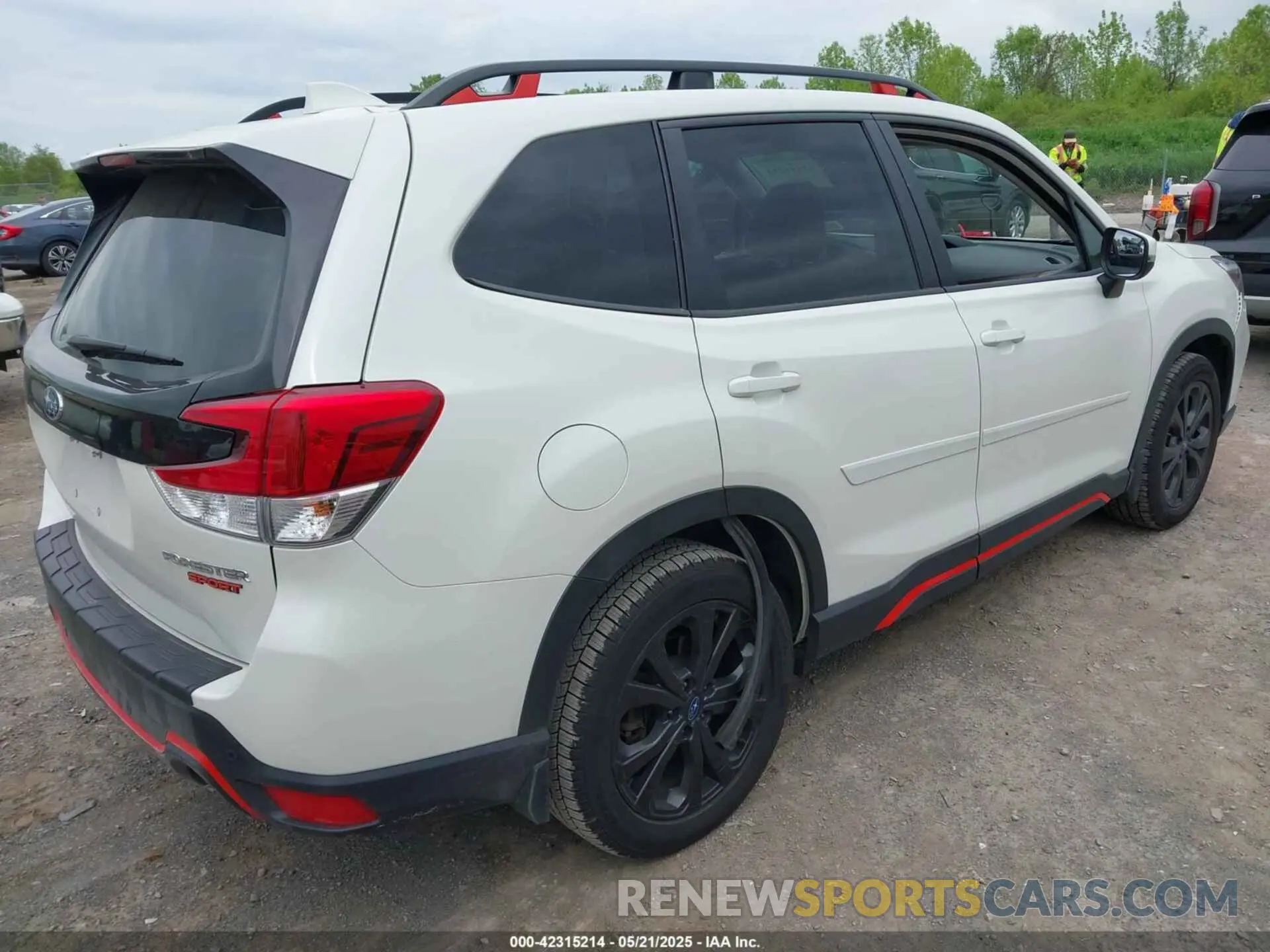 4 Photograph of a damaged car JF2SKARC6MH452064 SUBARU FORESTER 2021