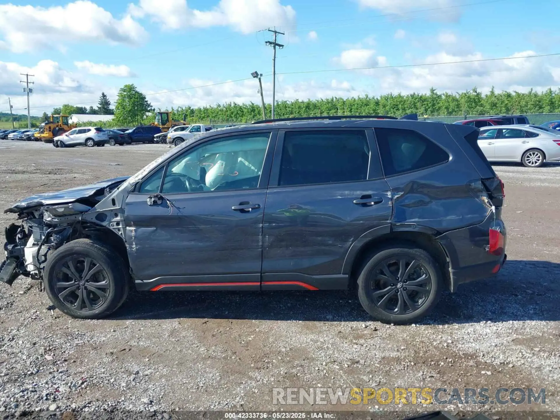 14 Photograph of a damaged car JF2SKARC8MH583089 SUBARU FORESTER 2021