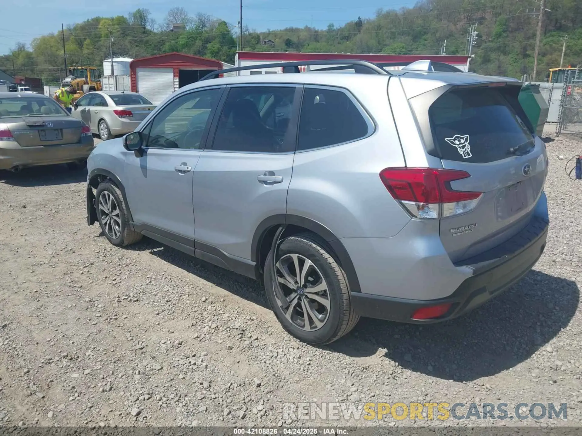 3 Photograph of a damaged car JF2SKASC1MH473317 SUBARU FORESTER 2021