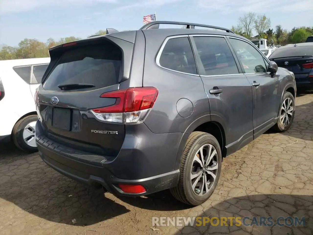 3 Photograph of a damaged car JF2SKAUC0MH569307 SUBARU FORESTER 2021