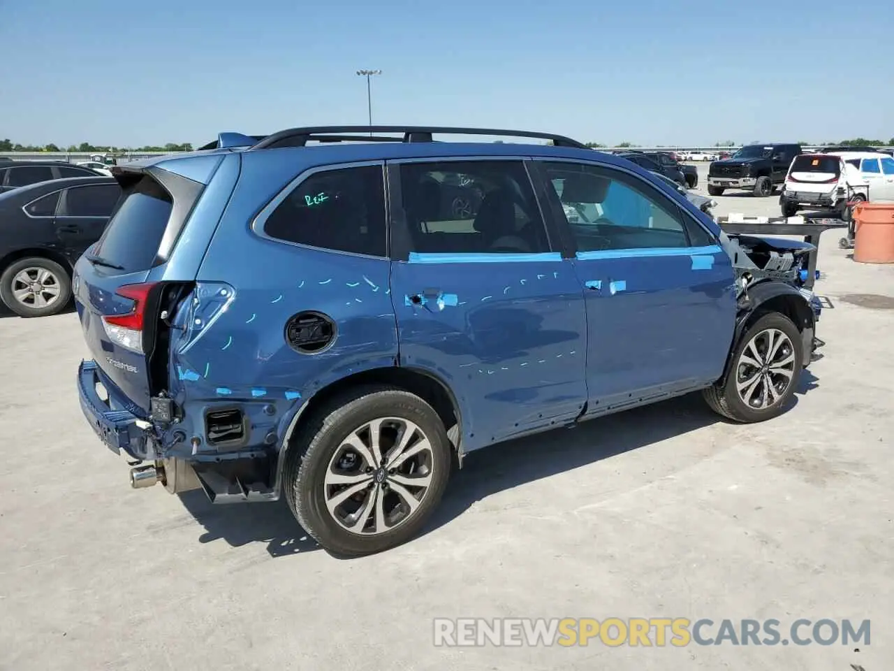 3 Photograph of a damaged car JF2SKAUC4MH529912 SUBARU FORESTER 2021