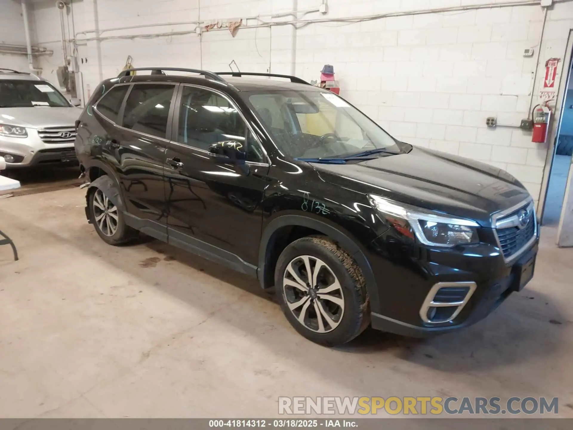 1 Photograph of a damaged car JF2SKAUC6MH443923 SUBARU FORESTER 2021