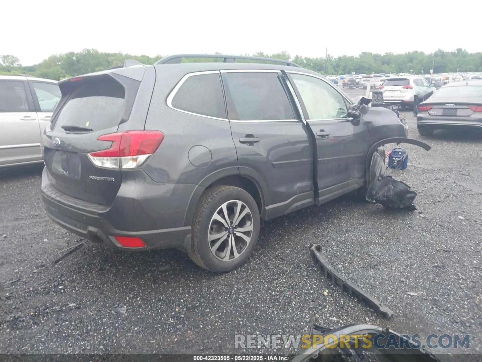 4 Photograph of a damaged car JF2SKAUC6MH514618 SUBARU FORESTER 2021