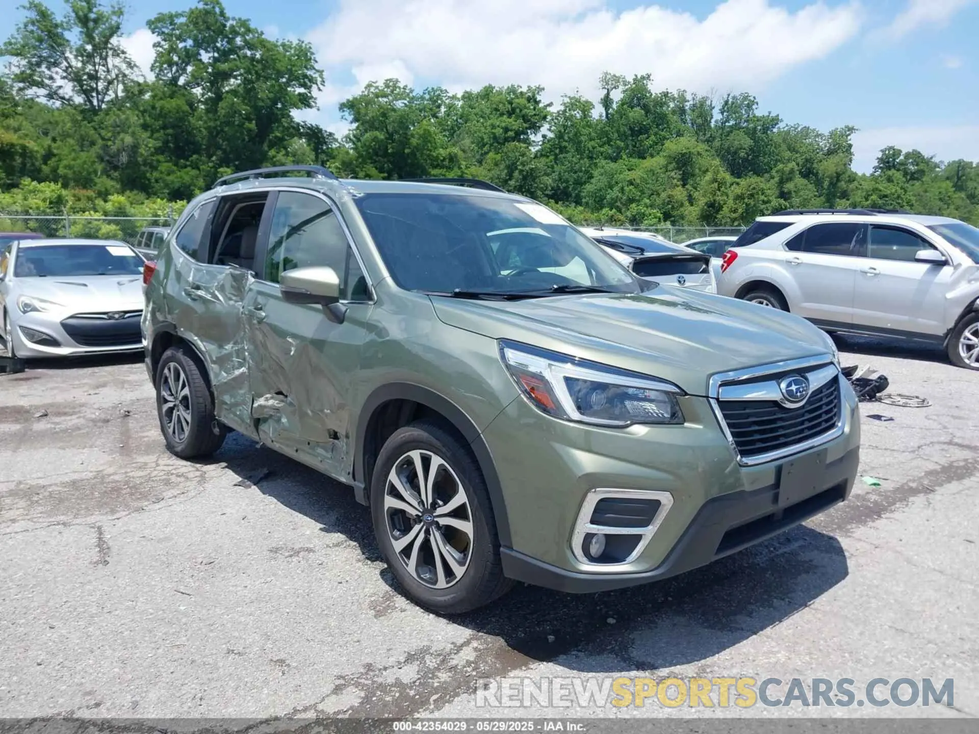 1 Photograph of a damaged car JF2SKAUC8MH479063 SUBARU FORESTER 2021