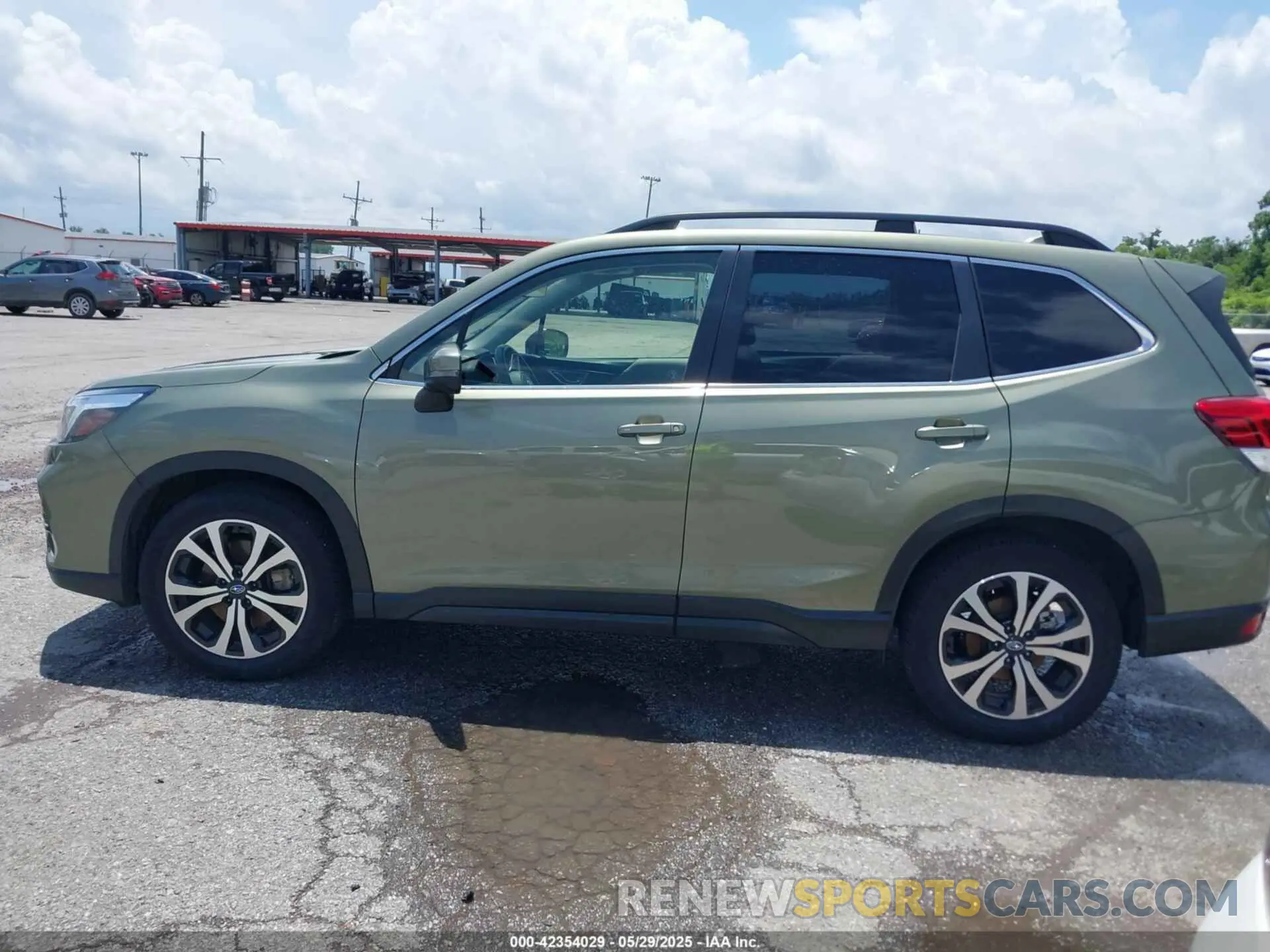 14 Photograph of a damaged car JF2SKAUC8MH479063 SUBARU FORESTER 2021