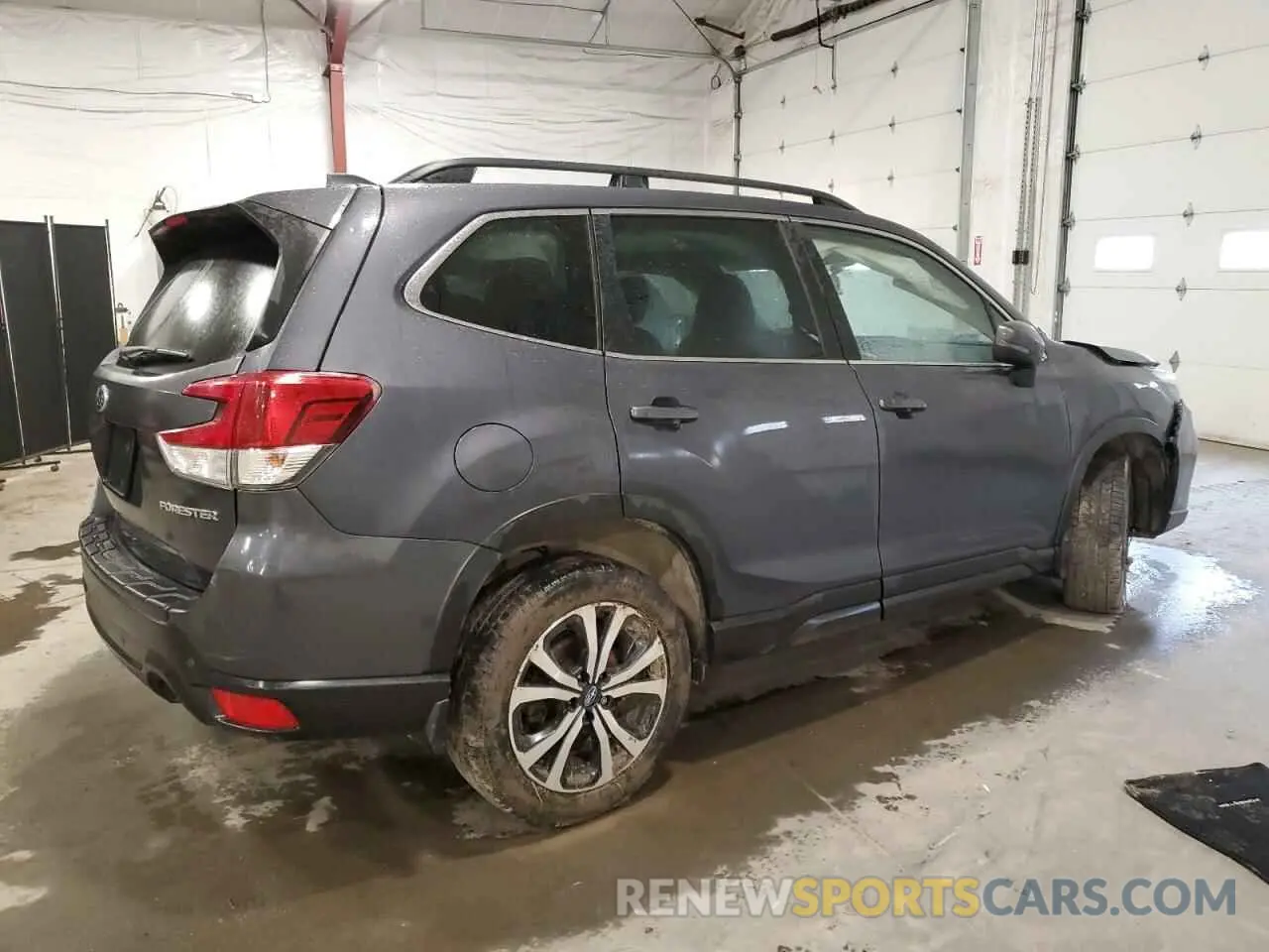 3 Photograph of a damaged car JF2SKAUC8MH508741 SUBARU FORESTER 2021