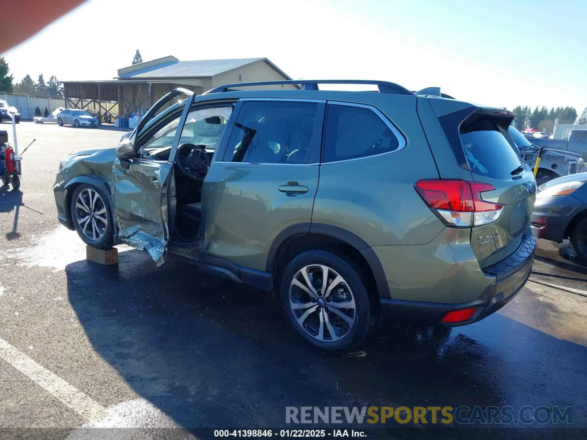 3 Photograph of a damaged car JF2SKAUC9MH422211 SUBARU FORESTER 2021