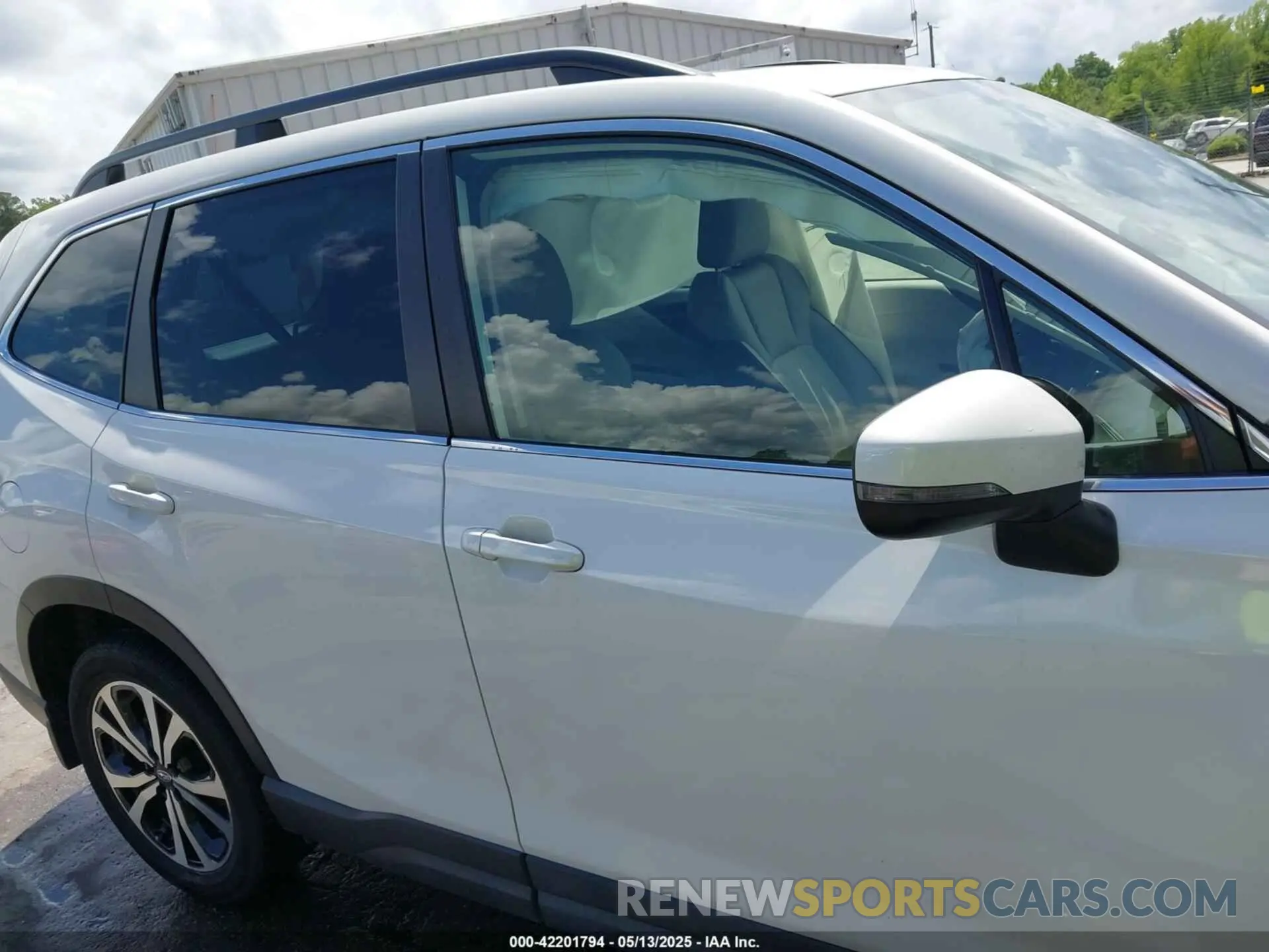14 Photograph of a damaged car JF2SKAUCXMH538176 SUBARU FORESTER 2021
