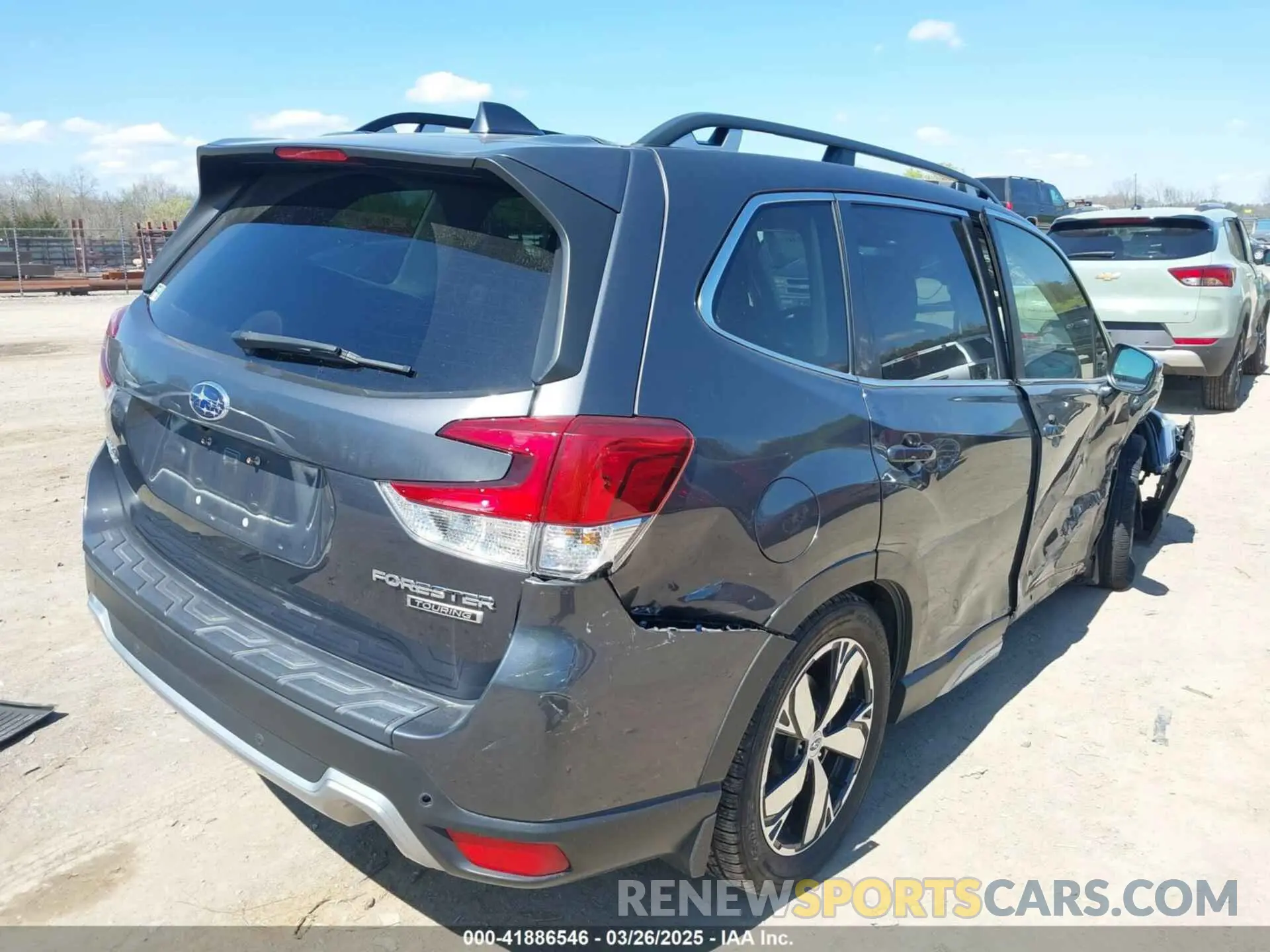 4 Photograph of a damaged car JF2SKAXC0MH468473 SUBARU FORESTER 2021