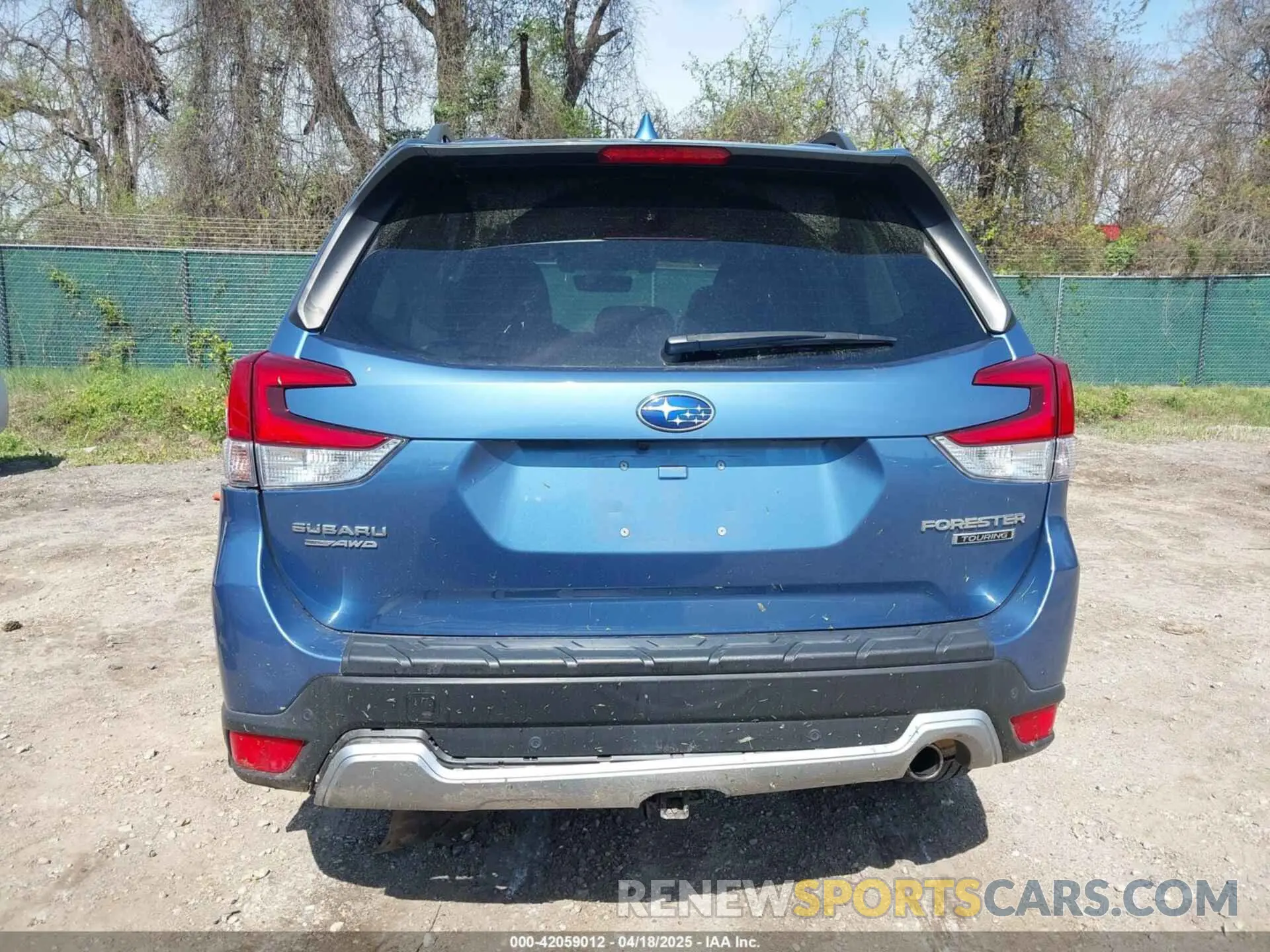 17 Photograph of a damaged car JF2SKAXC2MH489888 SUBARU FORESTER 2021