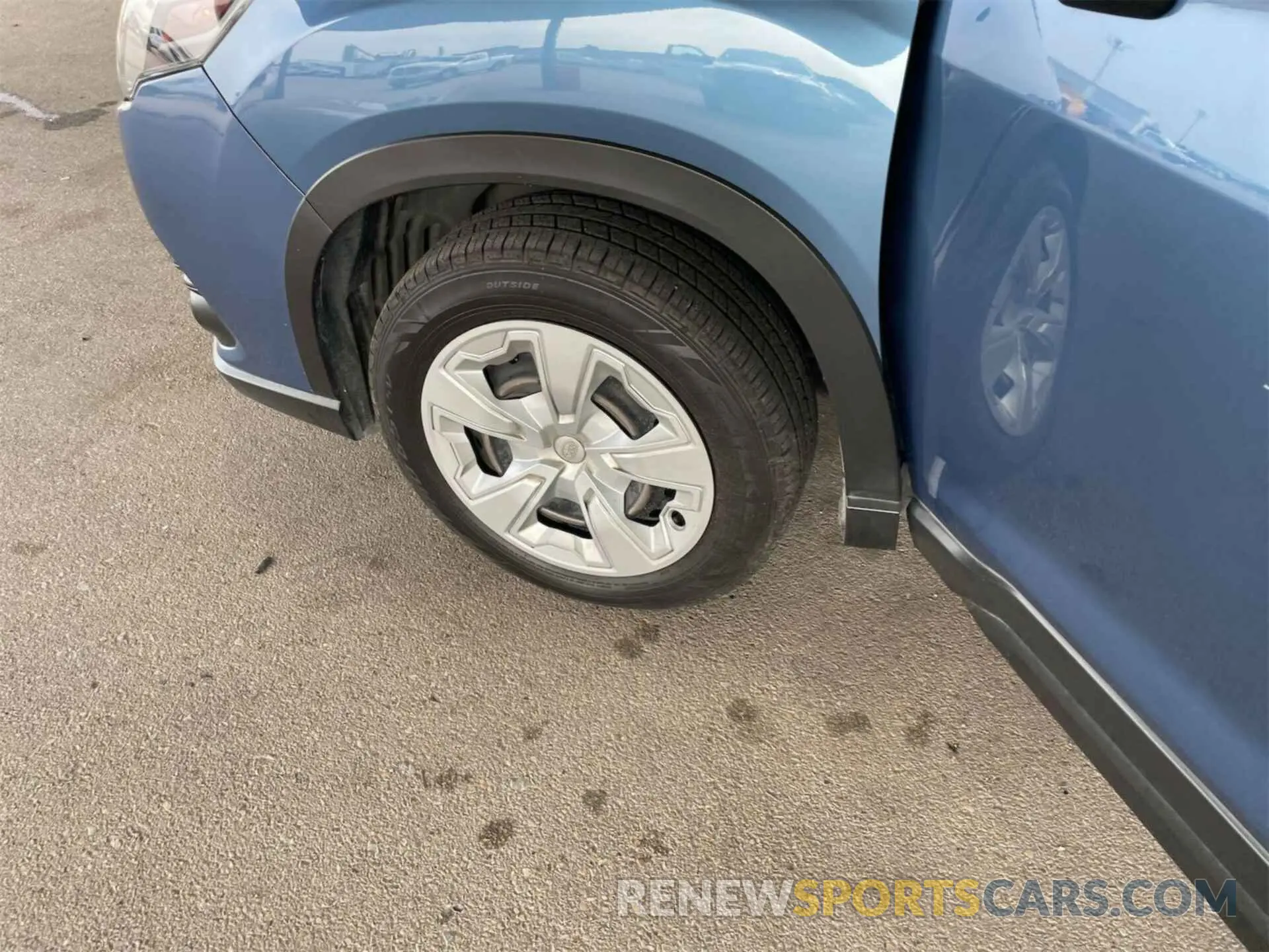1 Photograph of a damaged car JF2SKAAC2NH451328 SUBARU FORESTER 2022