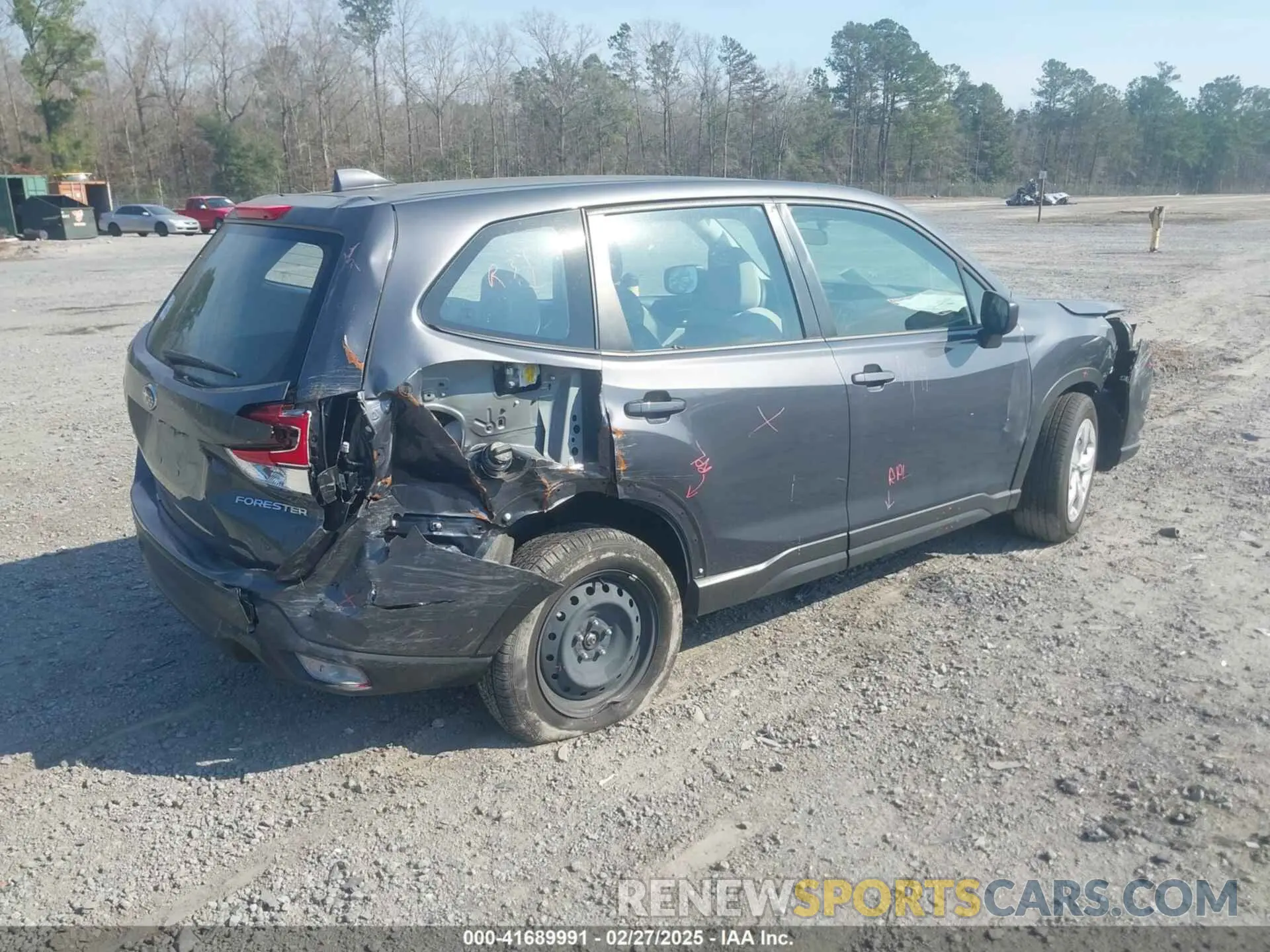 4 Photograph of a damaged car JF2SKAAC5NH487417 SUBARU FORESTER 2022