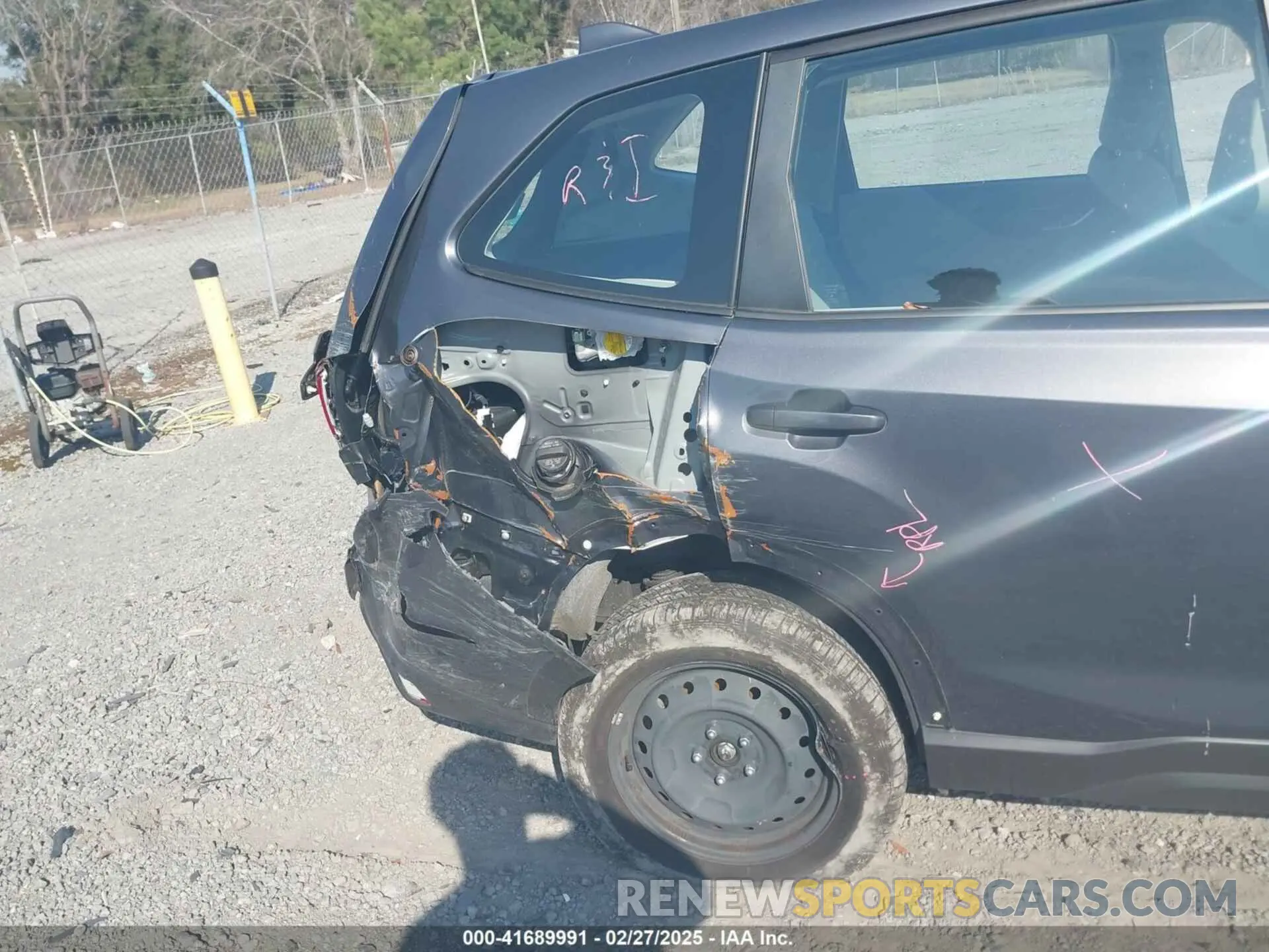6 Photograph of a damaged car JF2SKAAC5NH487417 SUBARU FORESTER 2022