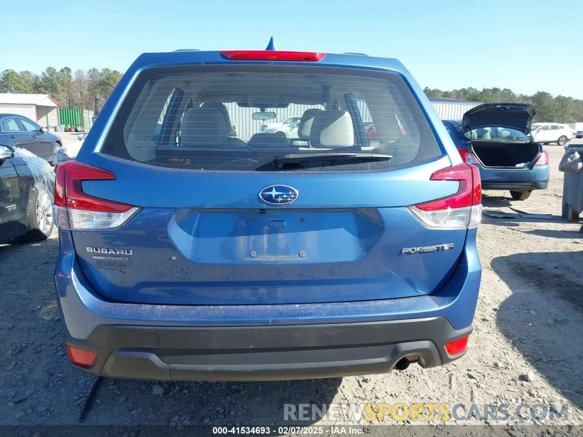 17 Photograph of a damaged car JF2SKAAC7NH508008 SUBARU FORESTER 2022