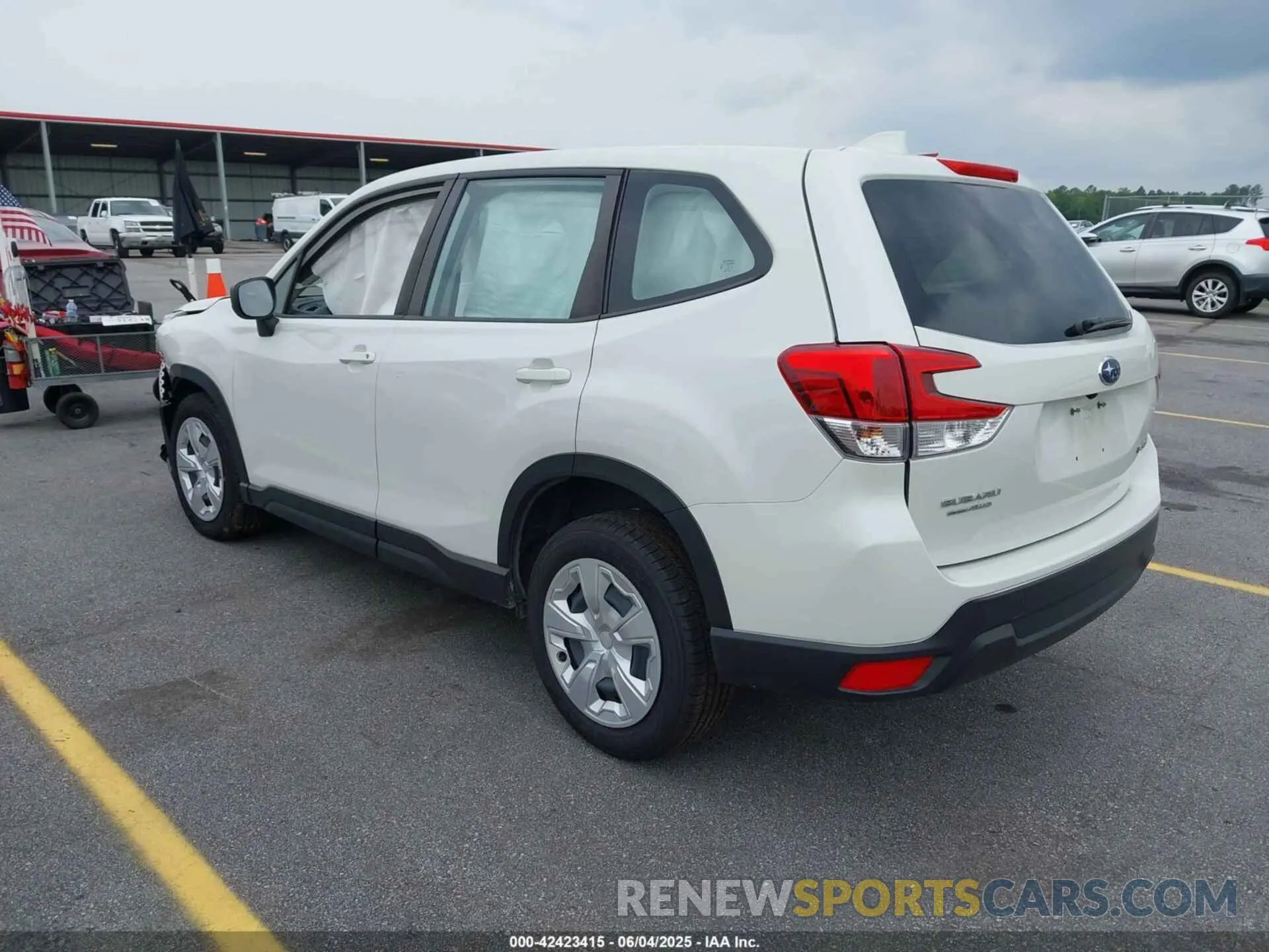 3 Photograph of a damaged car JF2SKAAC7NH513936 SUBARU FORESTER 2022