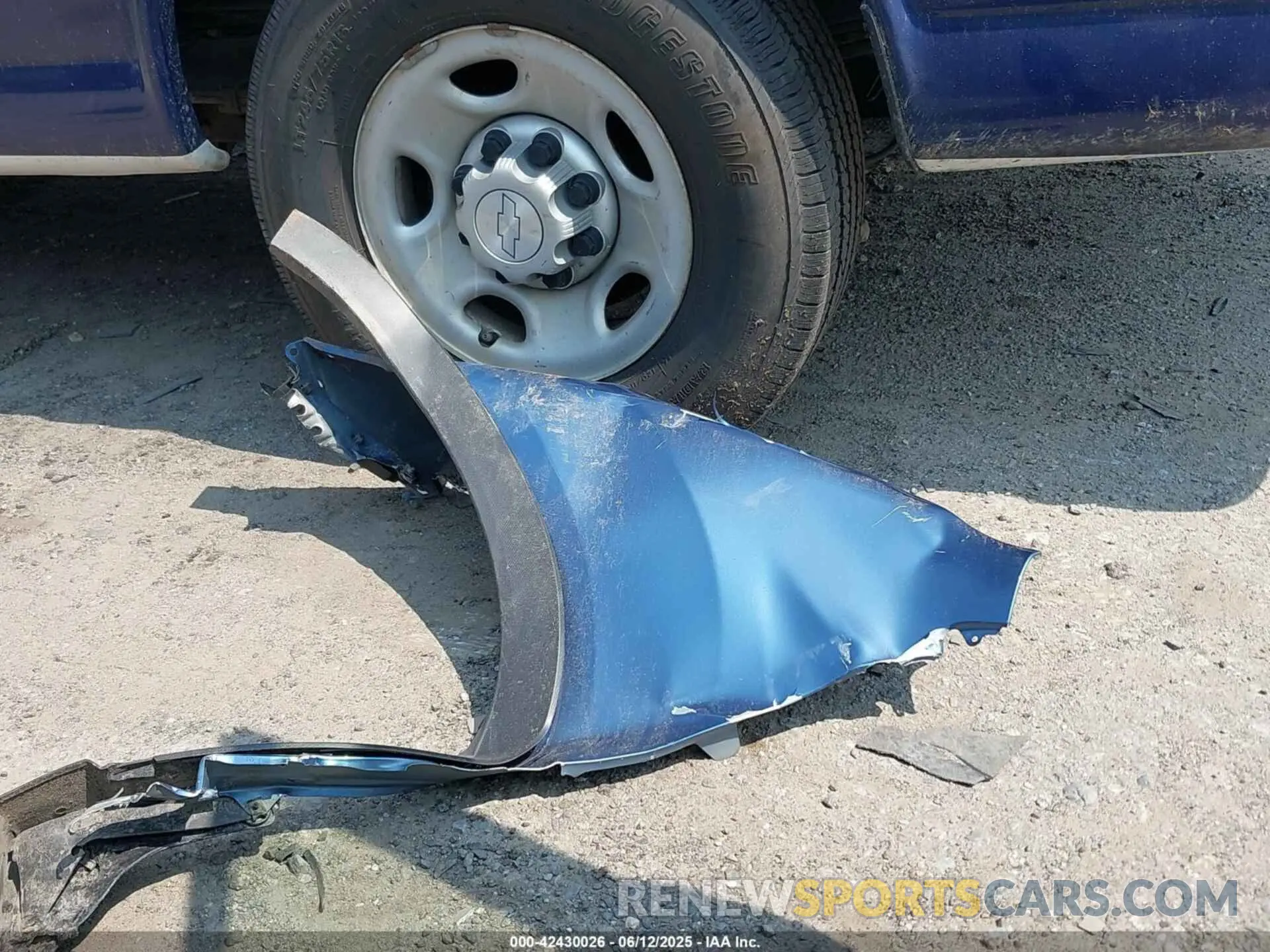 11 Photograph of a damaged car JF2SKACC2NH447504 SUBARU FORESTER 2022