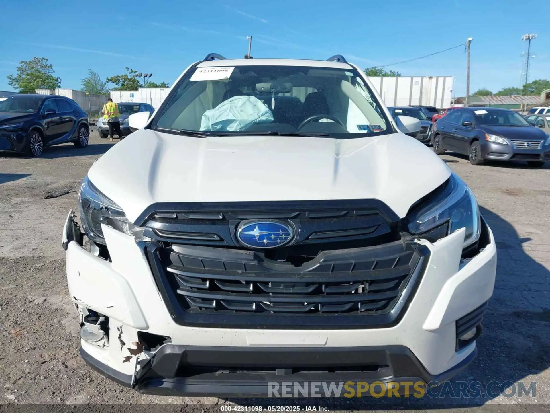 11 Photograph of a damaged car JF2SKADC0NH492763 SUBARU FORESTER 2022
