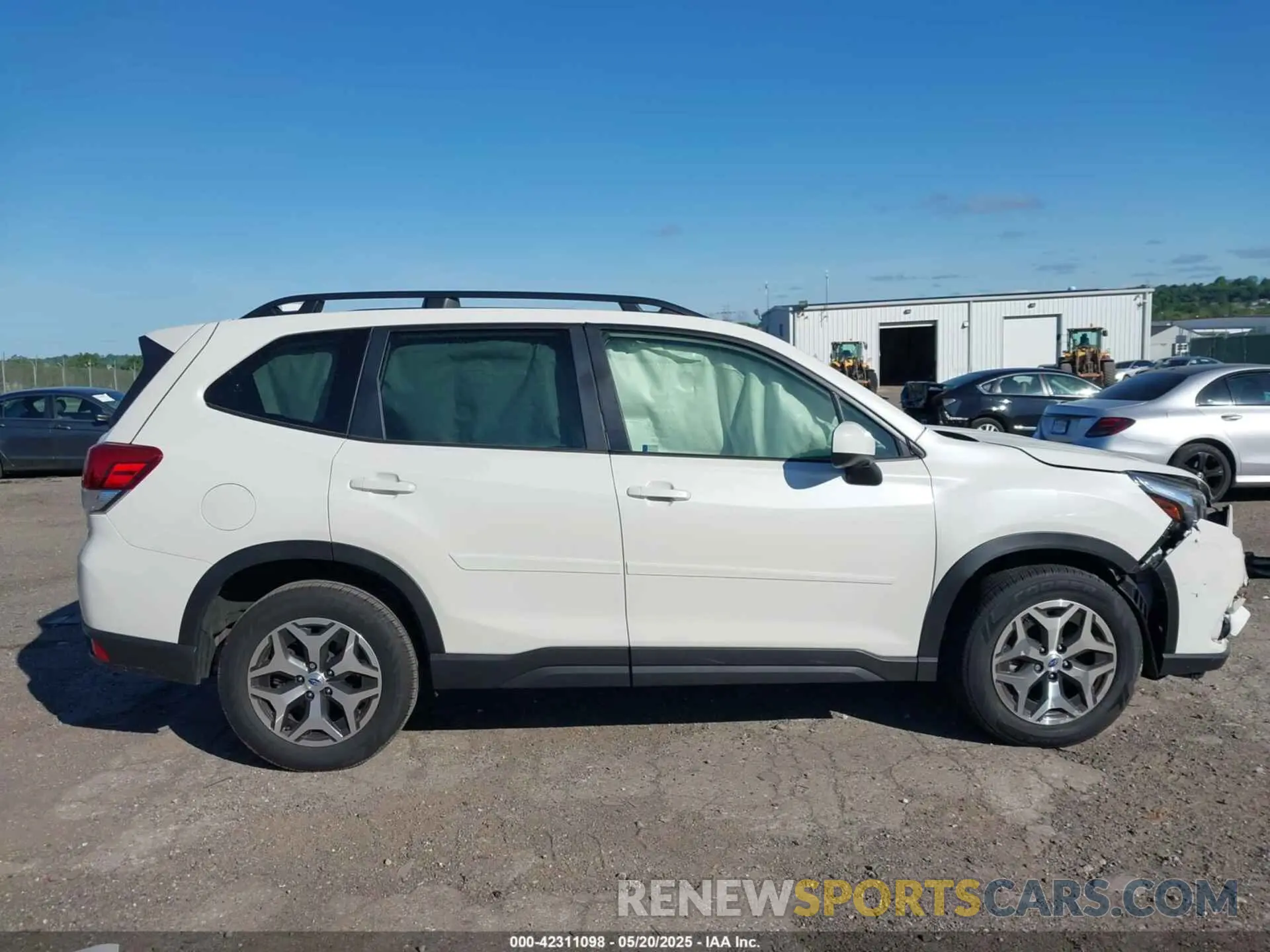 12 Photograph of a damaged car JF2SKADC0NH492763 SUBARU FORESTER 2022