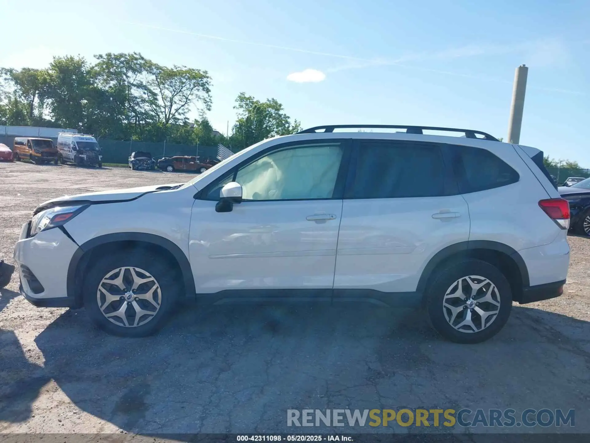 13 Photograph of a damaged car JF2SKADC0NH492763 SUBARU FORESTER 2022